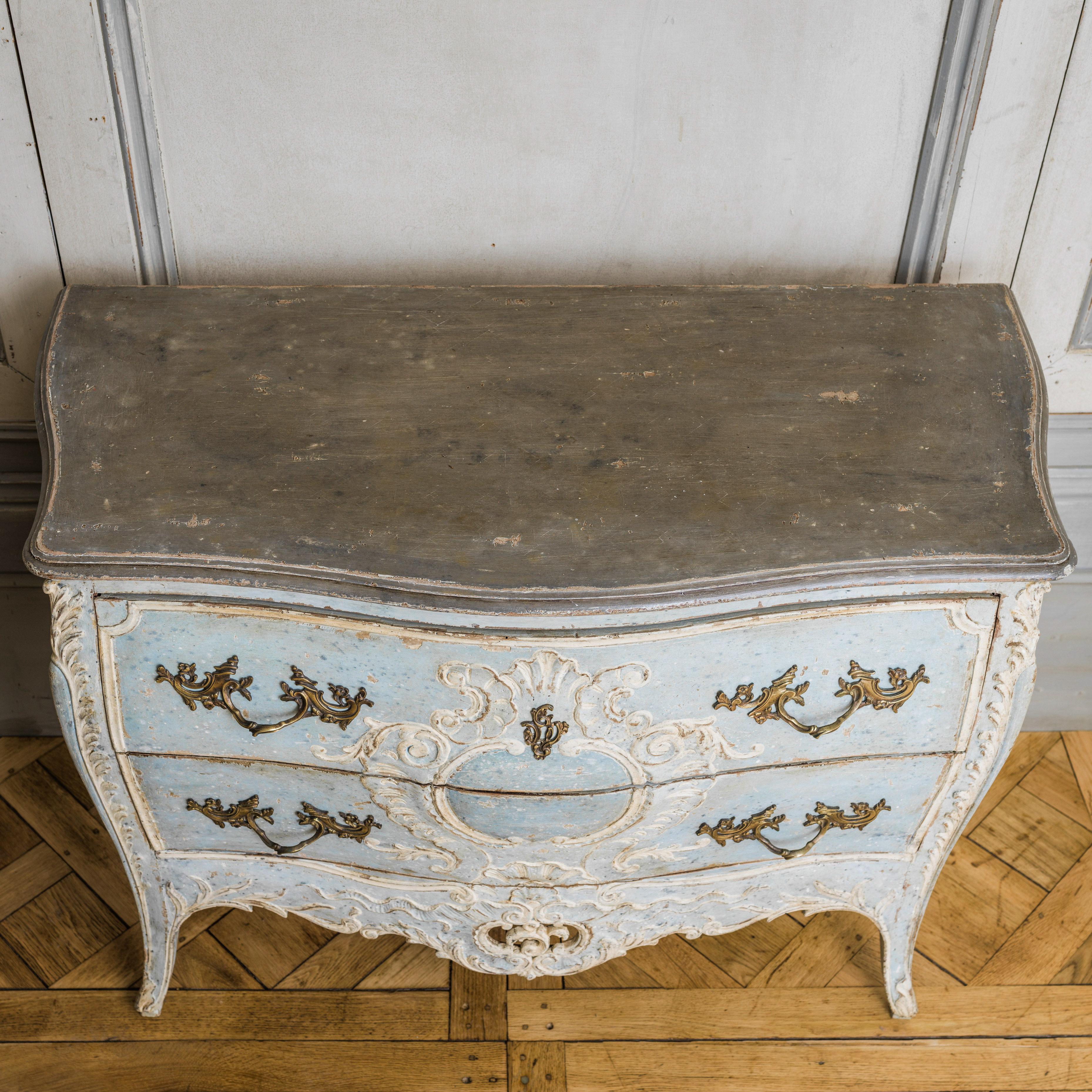 Late 19th Century French Louis XV Style Commode in Blue/Grey & White Highlights 2