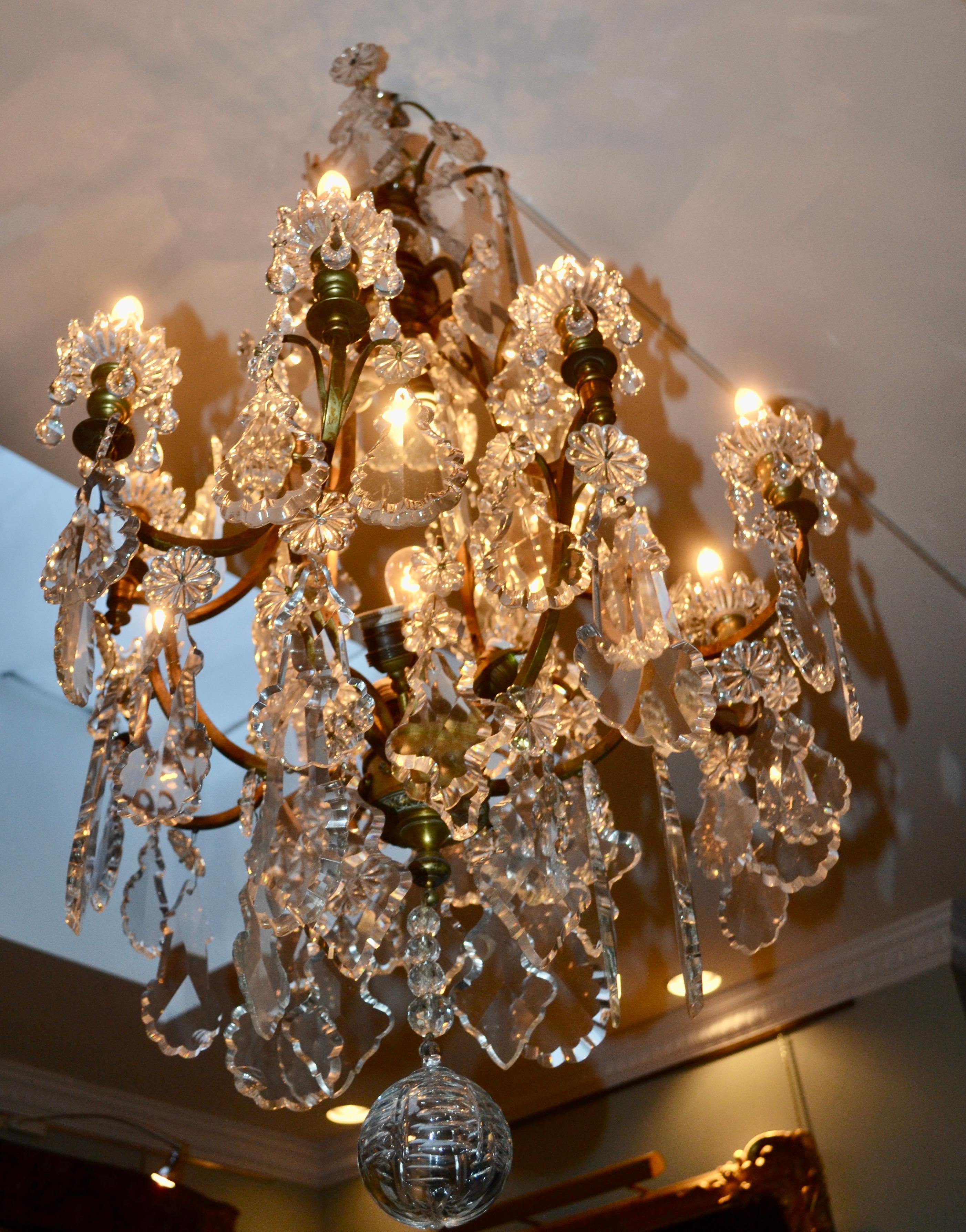 Late 19th Century French Louis XV Style  Crystal  Chandelier For Sale 2