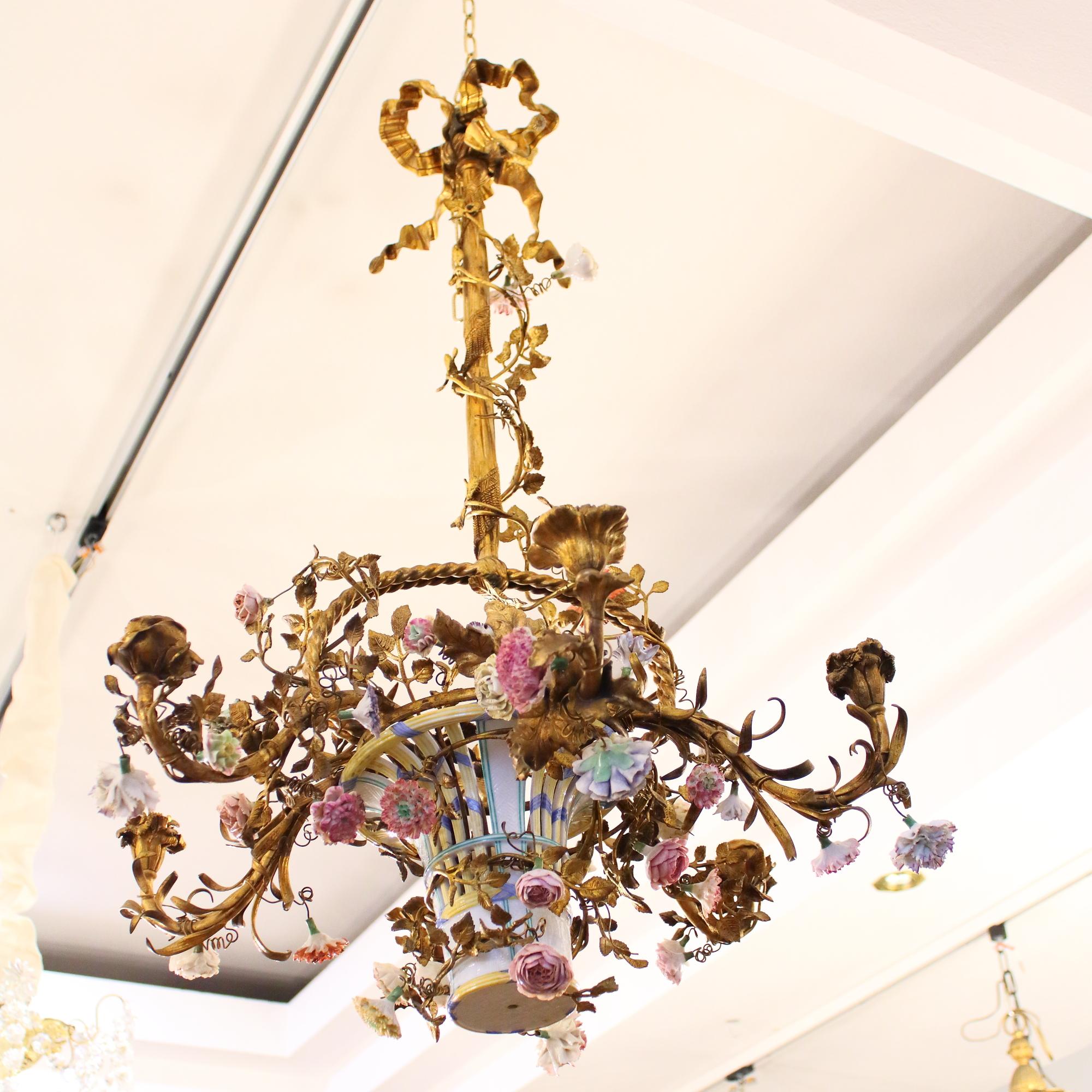 Late 19th Century French Louis XV Style Gilt Bronze Porcelain Flowers Chandelier 2