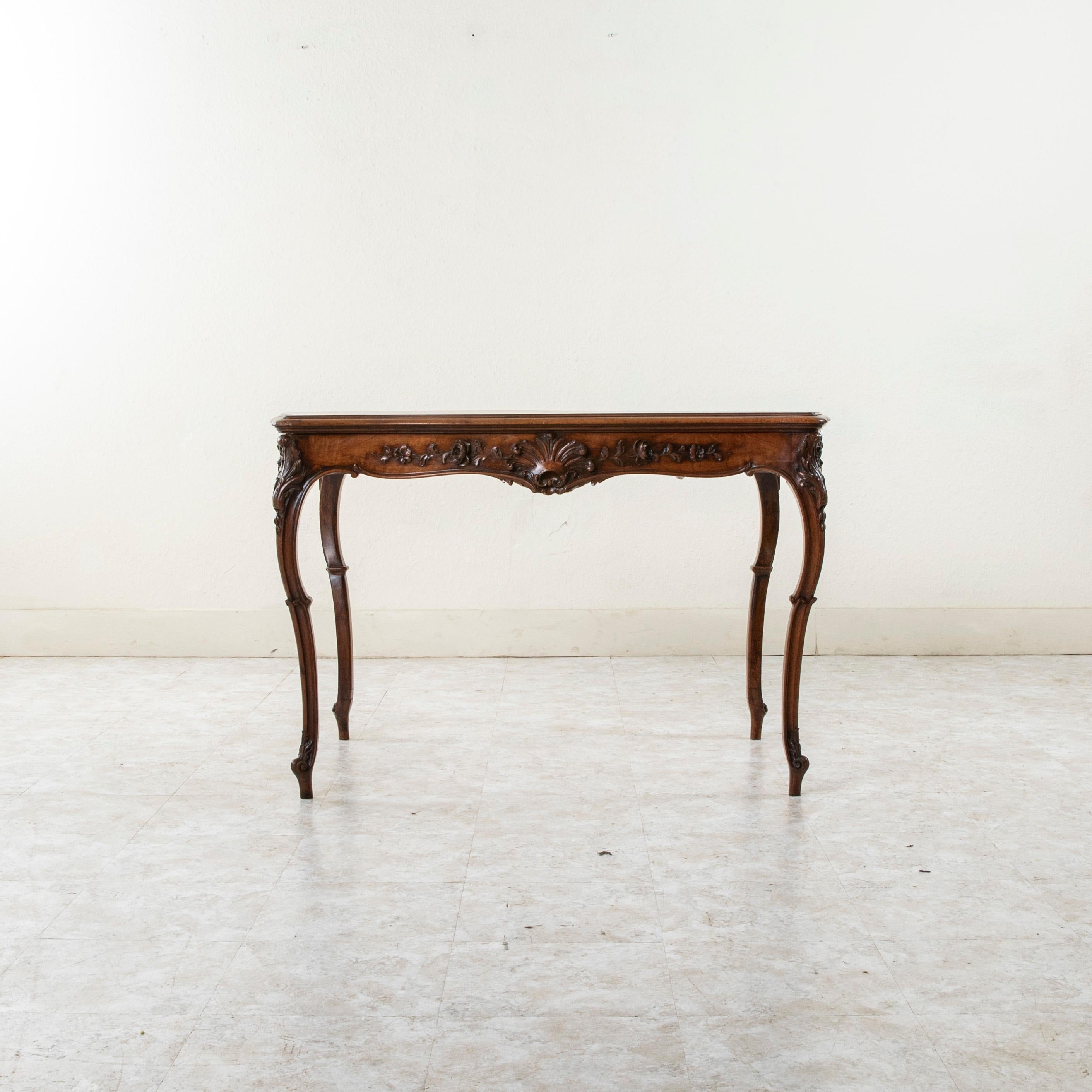 Late 19th Century French Louis XV Style Hand Carved Walnut Desk or Writing Table 1