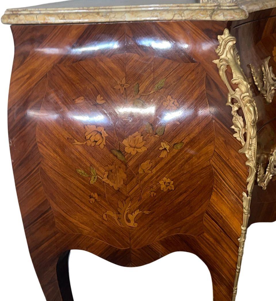XIX secolo Late 19th Century French Louis XV Style Marquetry Commode with Siena Marble Top in vendita