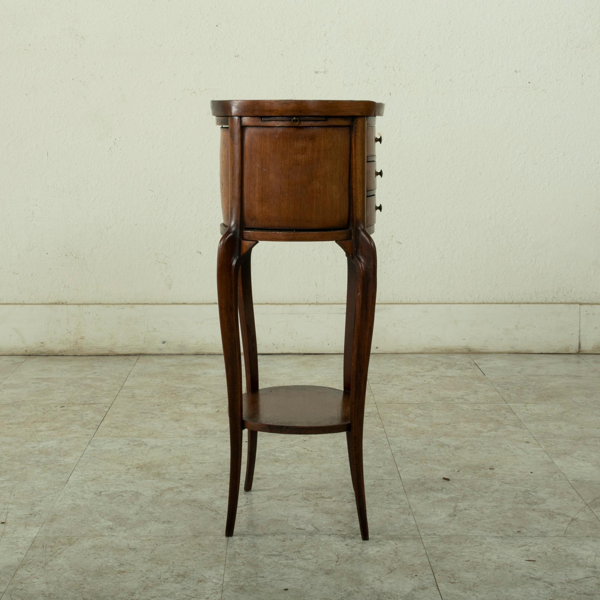 Late 19th Century French Louis XV Style Walnut Side Table with Marble Top For Sale 3