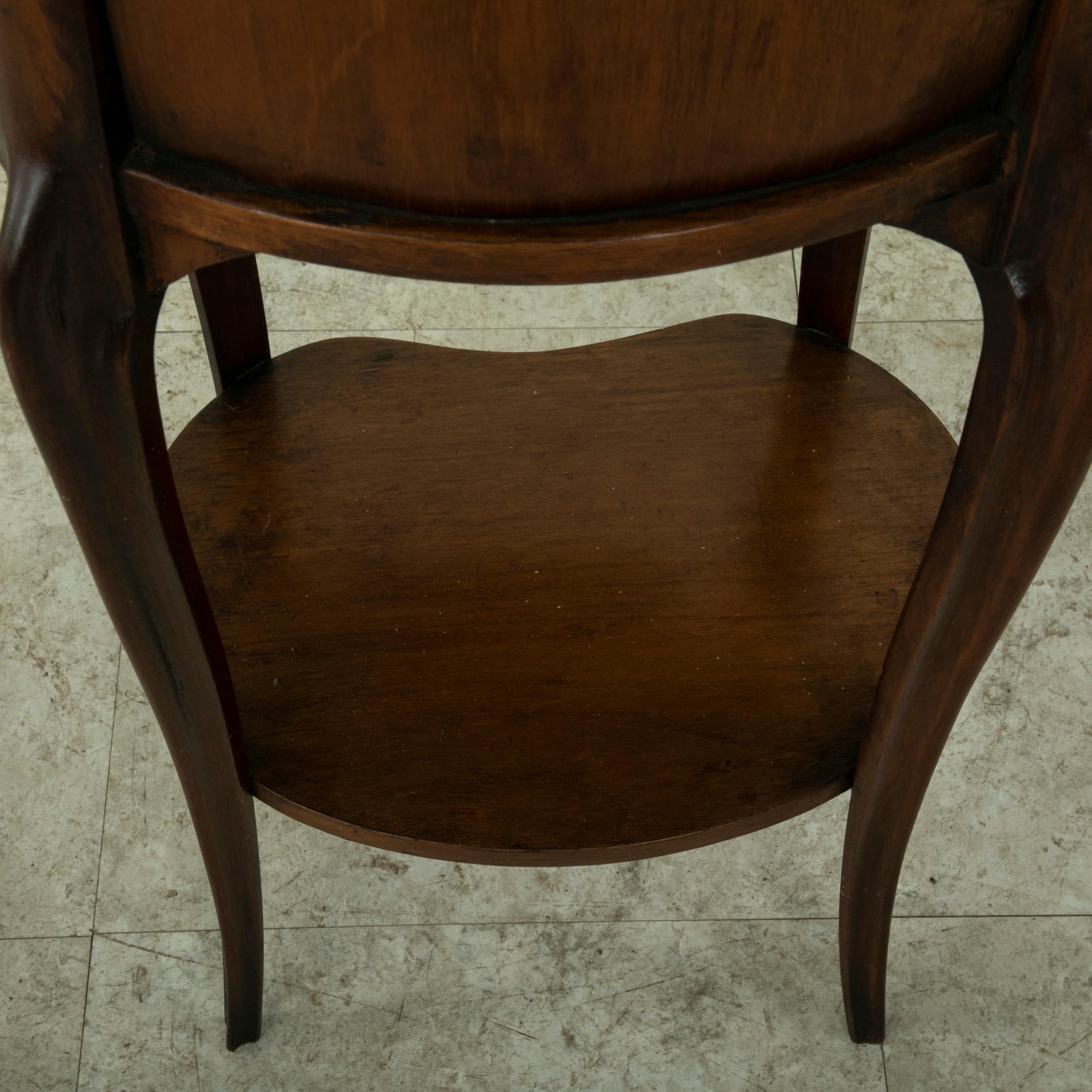 Late 19th Century French Louis XV Style Walnut Side Table with Marble Top For Sale 6