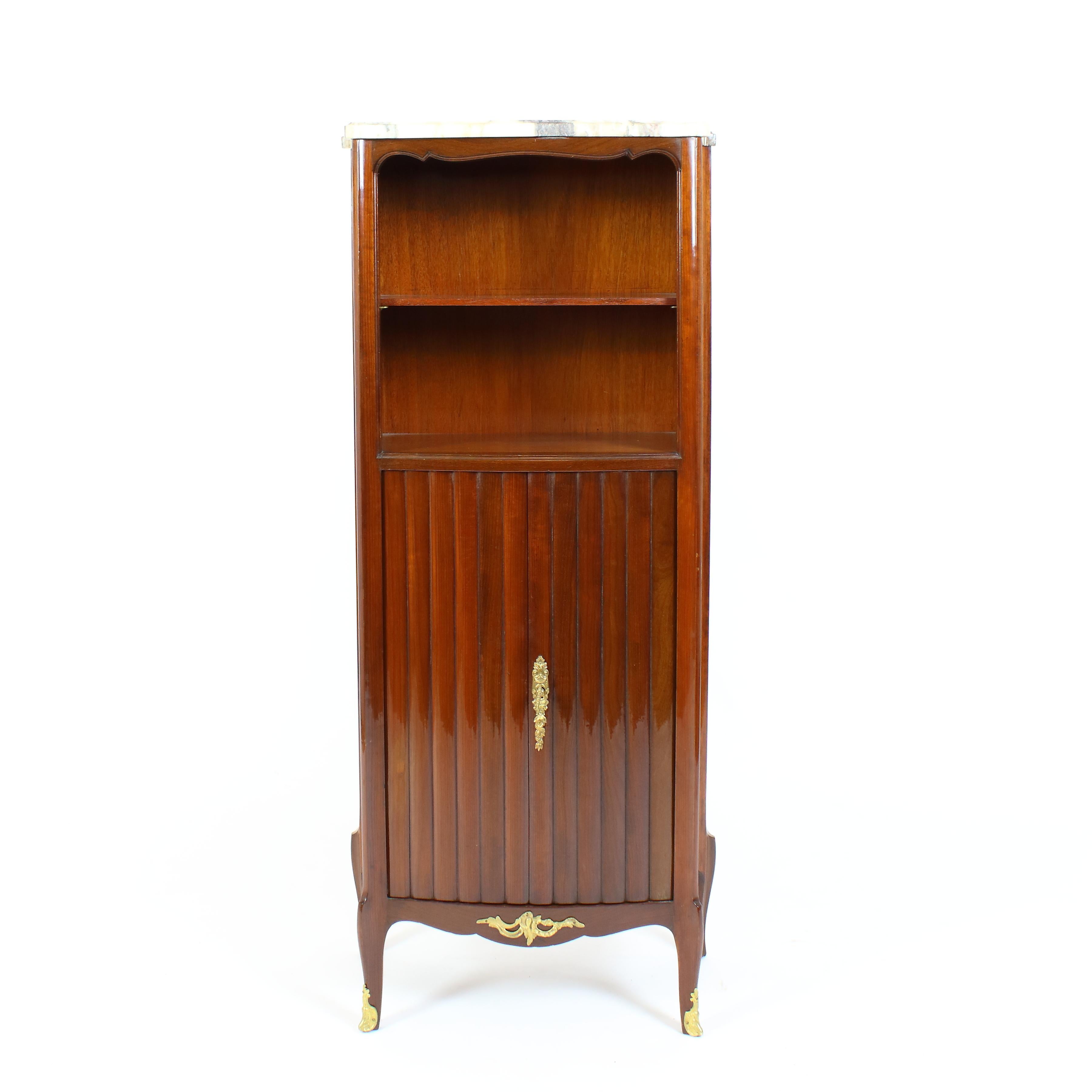 Late 19th Century French Louis XV Transition Tall Boy or Shelf

Rectangular slight bow front Tall Boy or shelf standing on four small cabriole feet. The lower part opening with two fluted doors, the upper part fitted with two shelves. The Tall Boy