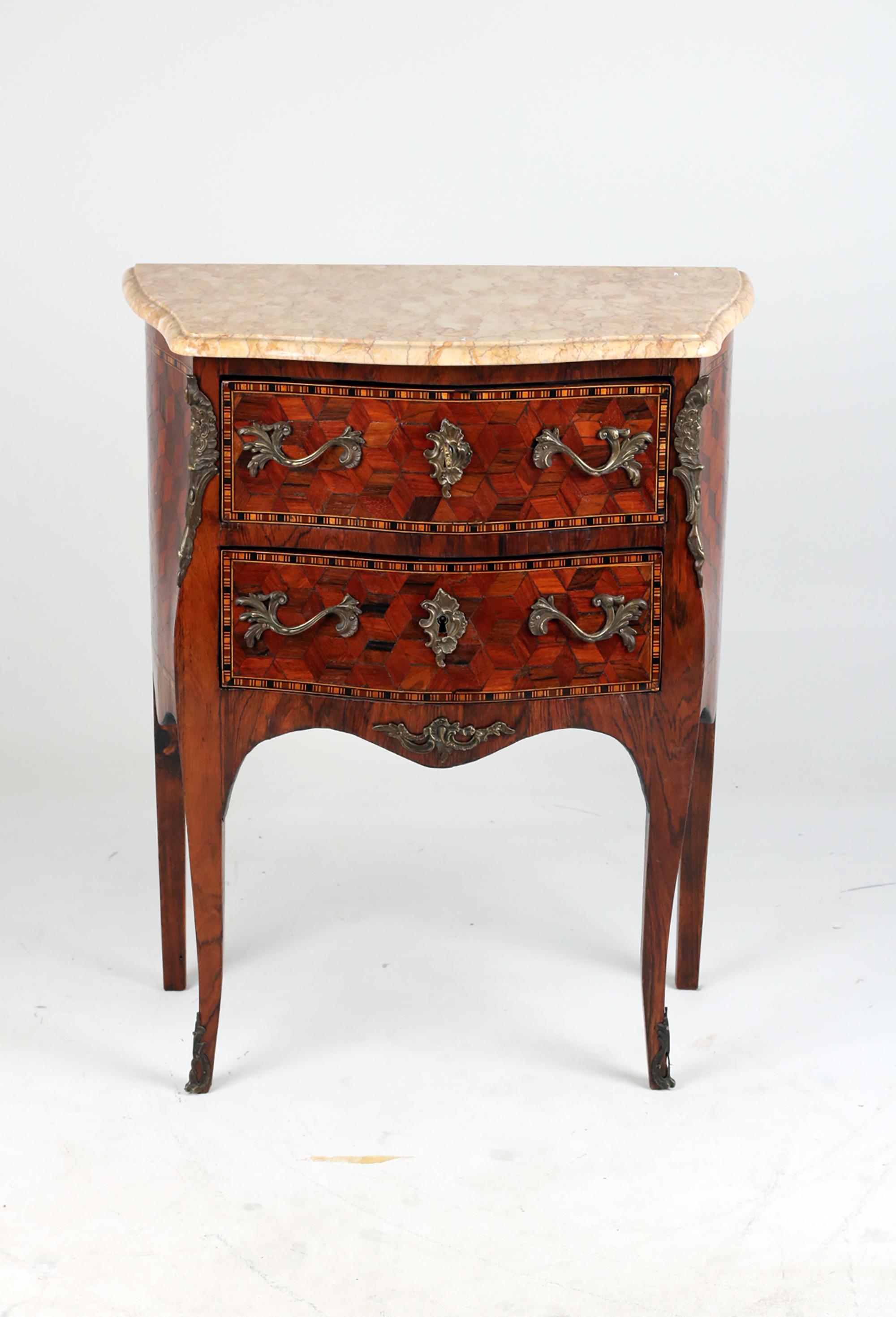 Late 19th Century French Louis XVI Style, Chest of Drawers with Parquetry For Sale 6