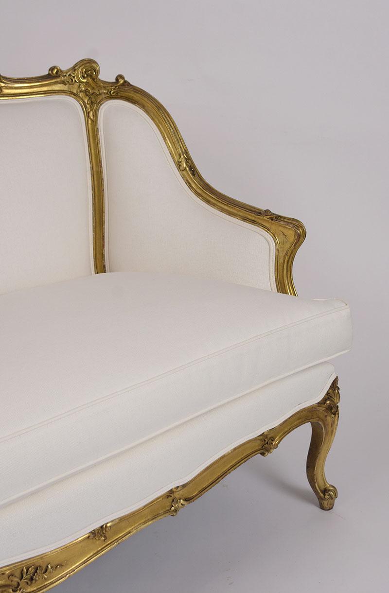 Spätes 19. Jahrhundert Französisch Louis XVI Stil vergoldetes Sofa (Leinen)