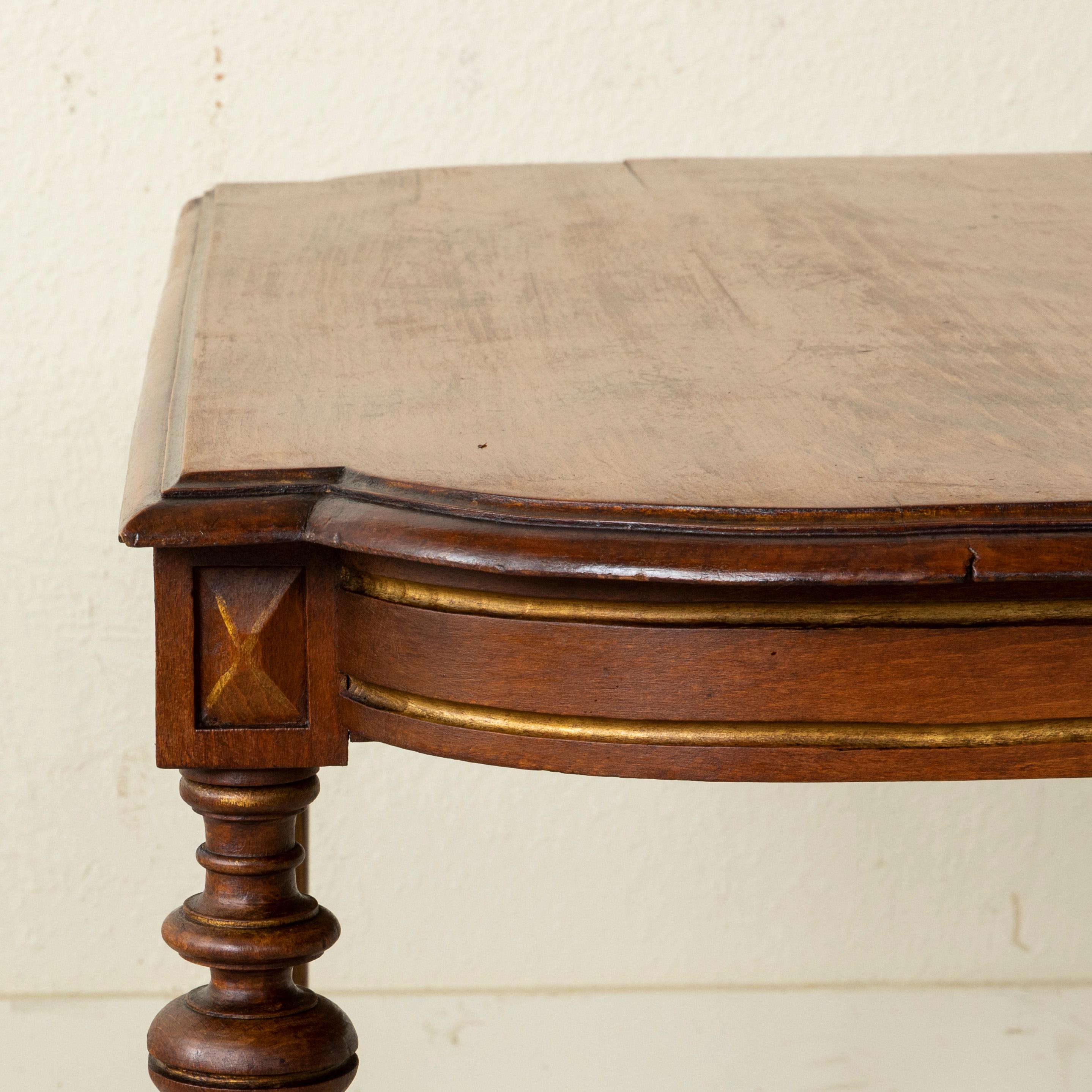 Late 19th Century French Louis XVI Style Hand Carved Walnut Center Table For Sale 4