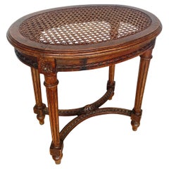 Sgabello francese Louis XVI in noce e canna della fine del XIX secolo
