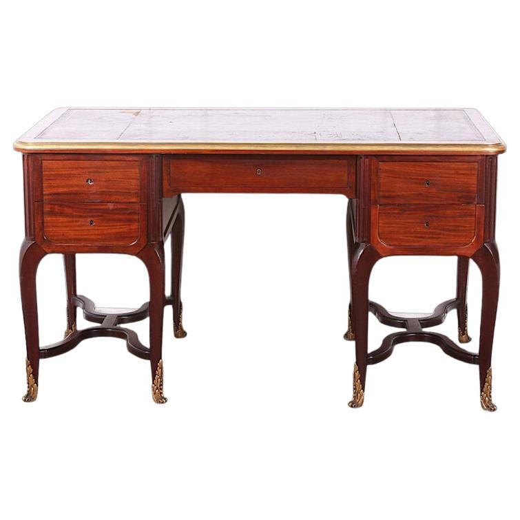 Late 19th Century French Mahogany Louis XV Style Desk Bureau Plat For Sale