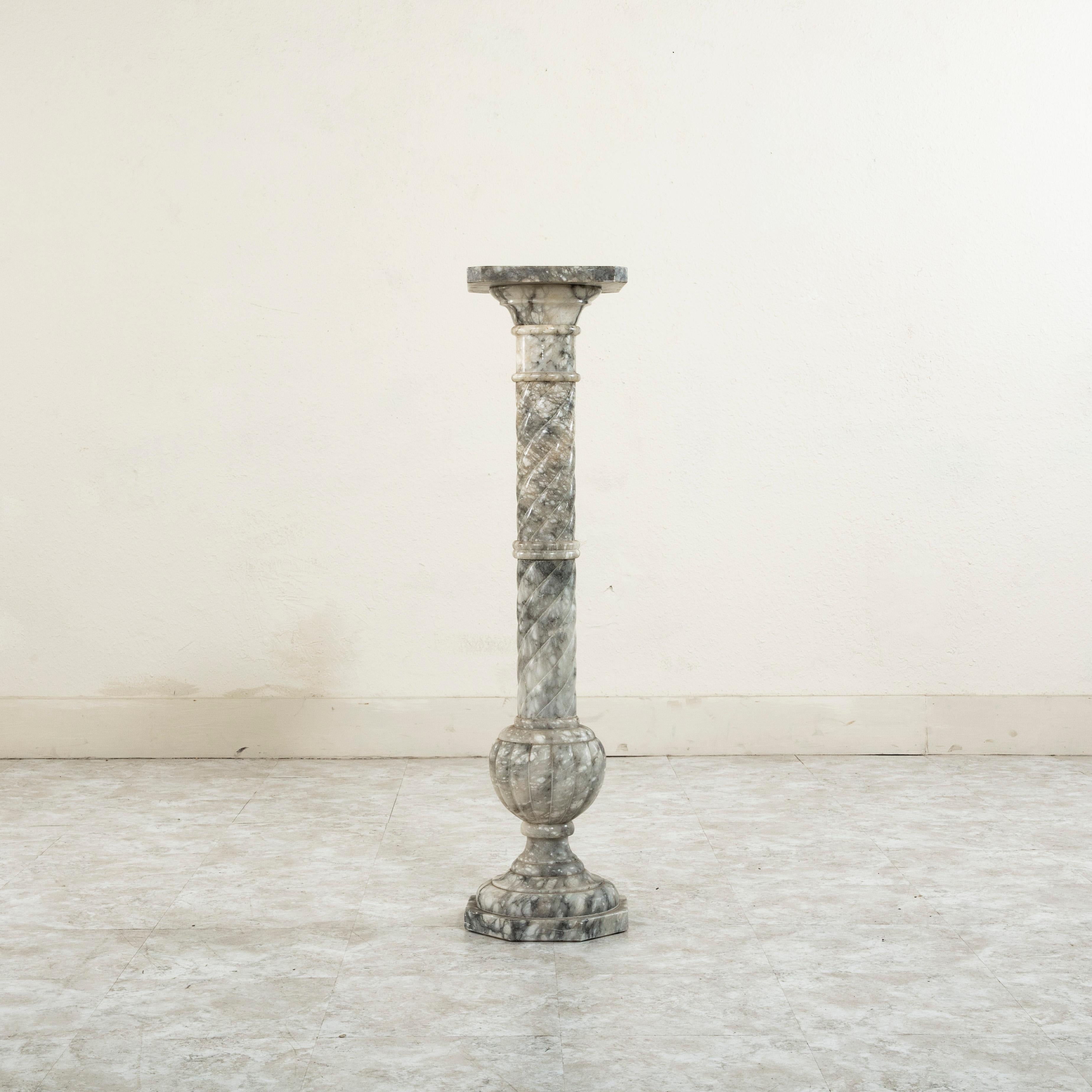 Late 19th century French Marble Column, Pedestal, or Sculpture Stand In Good Condition In Fayetteville, AR