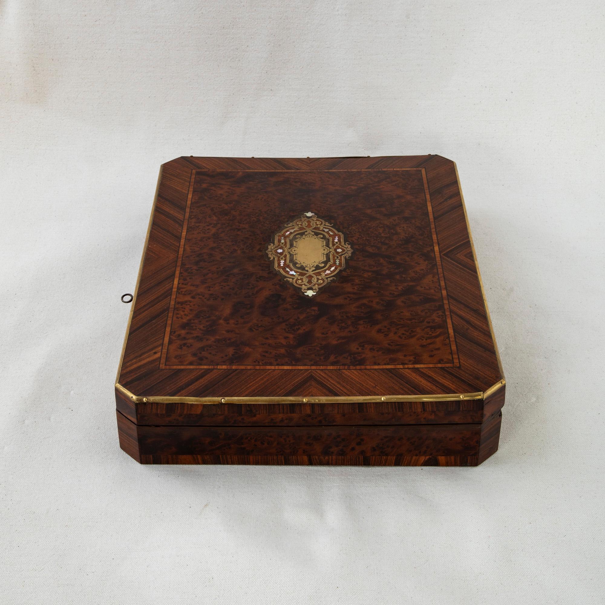 Late 19th Century French Napoleon III Period Marquetry Game Box, Mother of Pearl For Sale 1