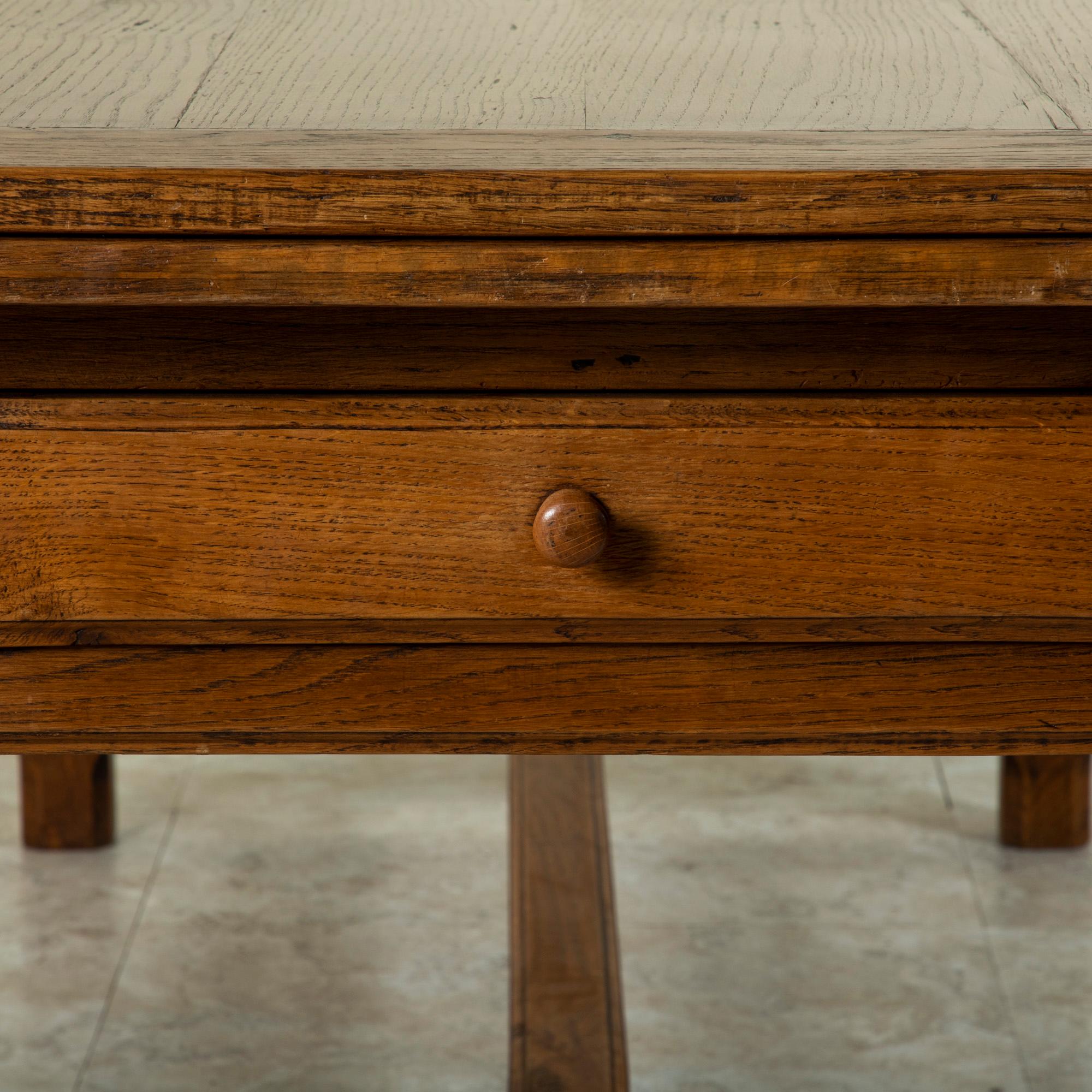 Late 19th Century French Oak Farm Table with Draw Leaves 12
