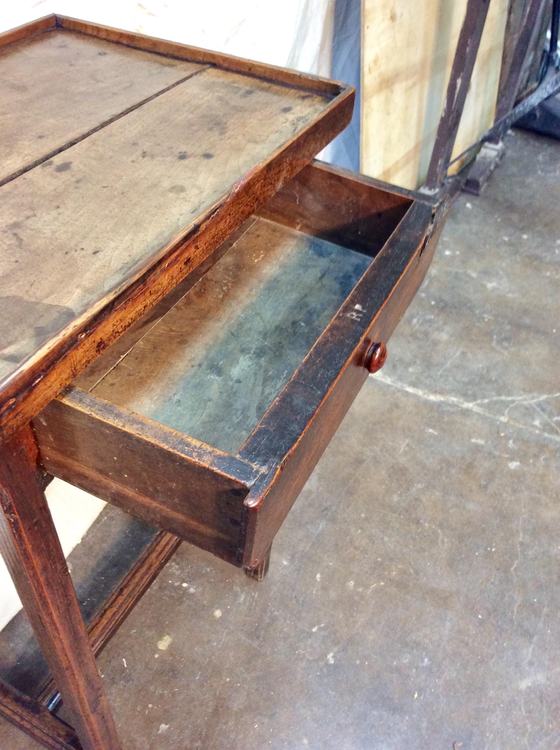 Late 19th Century French One Drawer Side Table 5