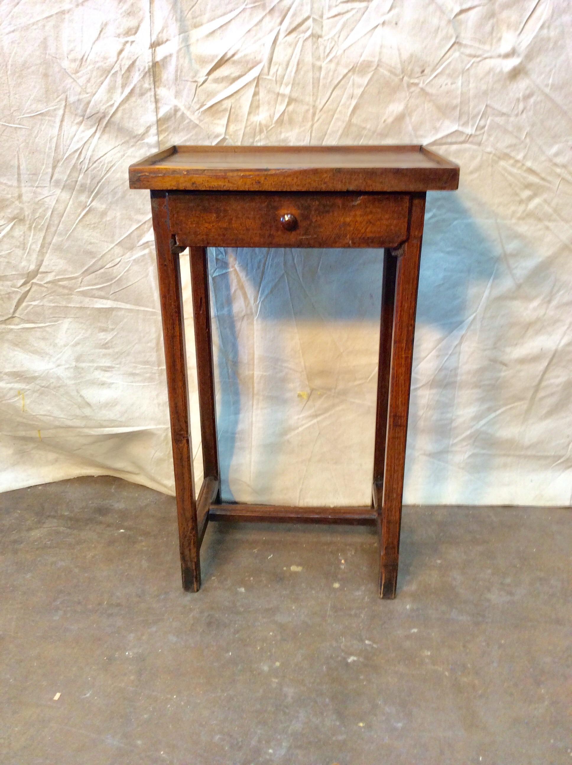 Late 19th Century French One Drawer Side Table 8