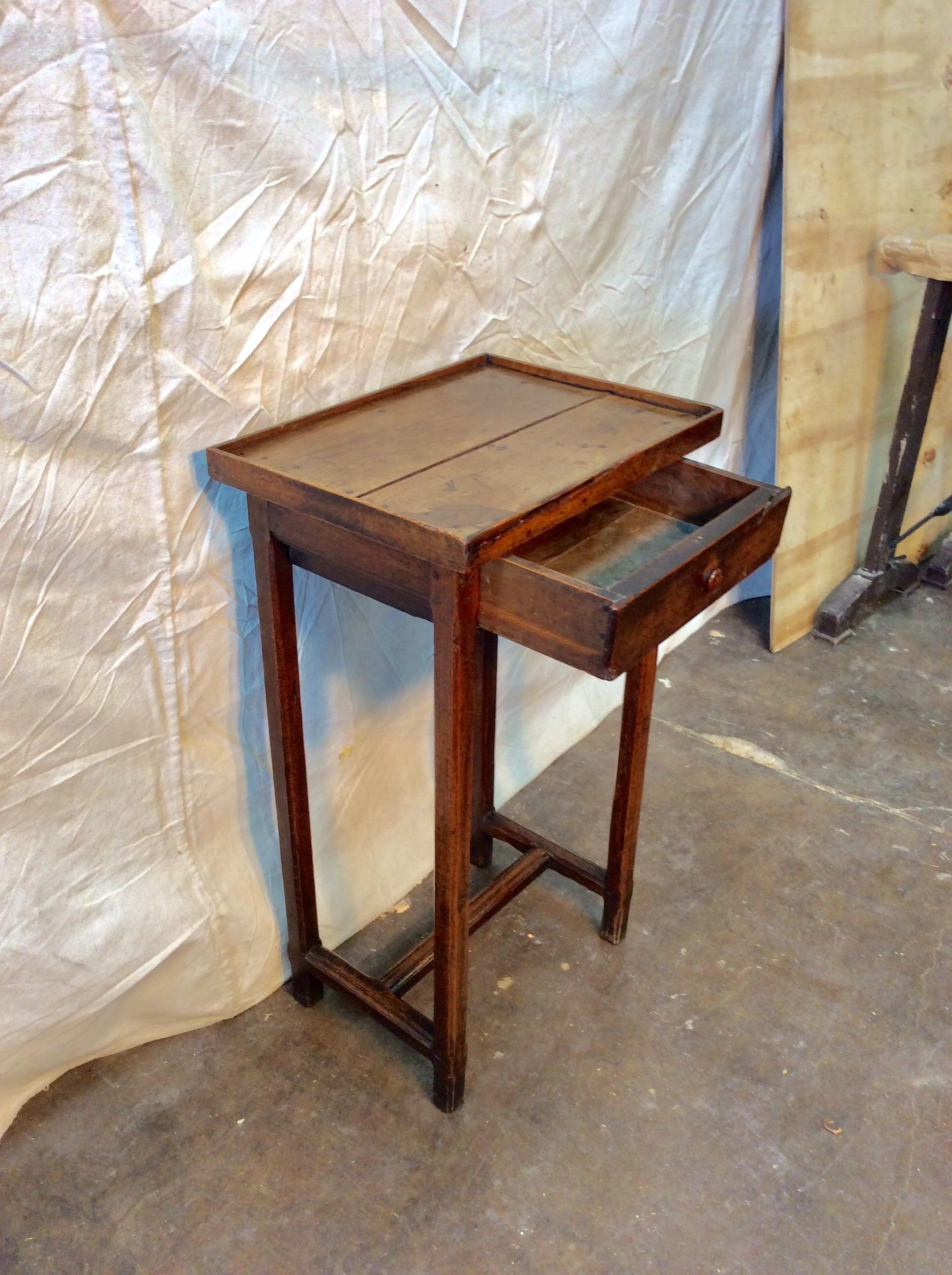 Late 19th Century French One Drawer Side Table 4