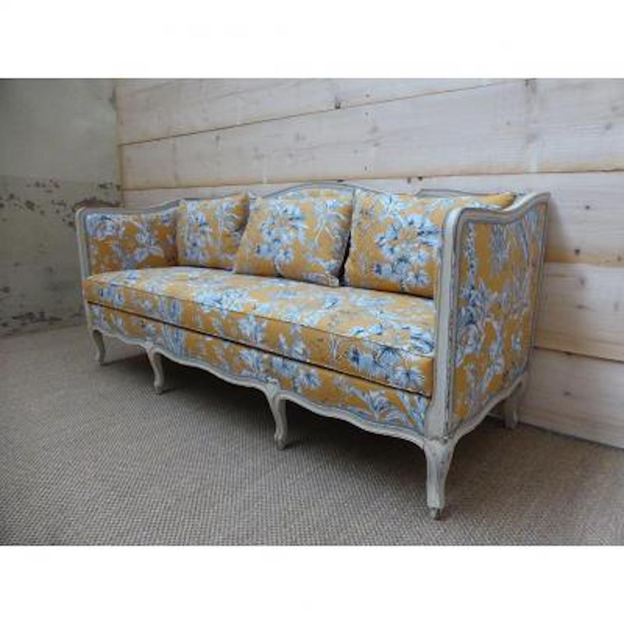 Late 19th Century French Painted Louis XV Style Canapé 6