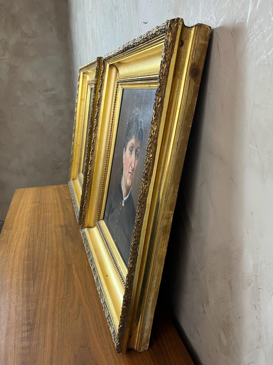 Late 19th century French Pair of Oil on Canvas Portrait, 1900s For Sale 10