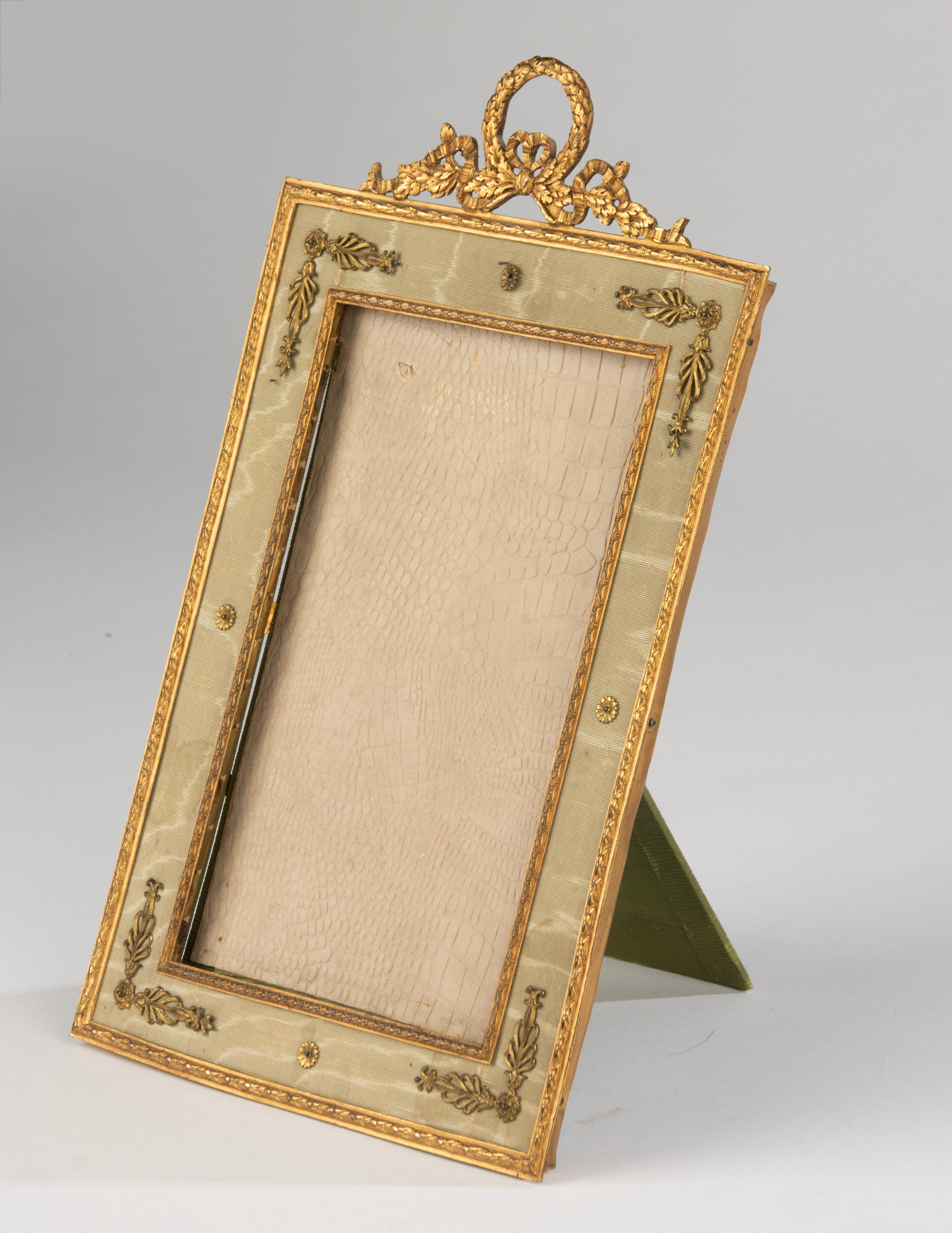 Late 19th Century French Picture Frame - Empire Style - Gilt Copper For Sale 10