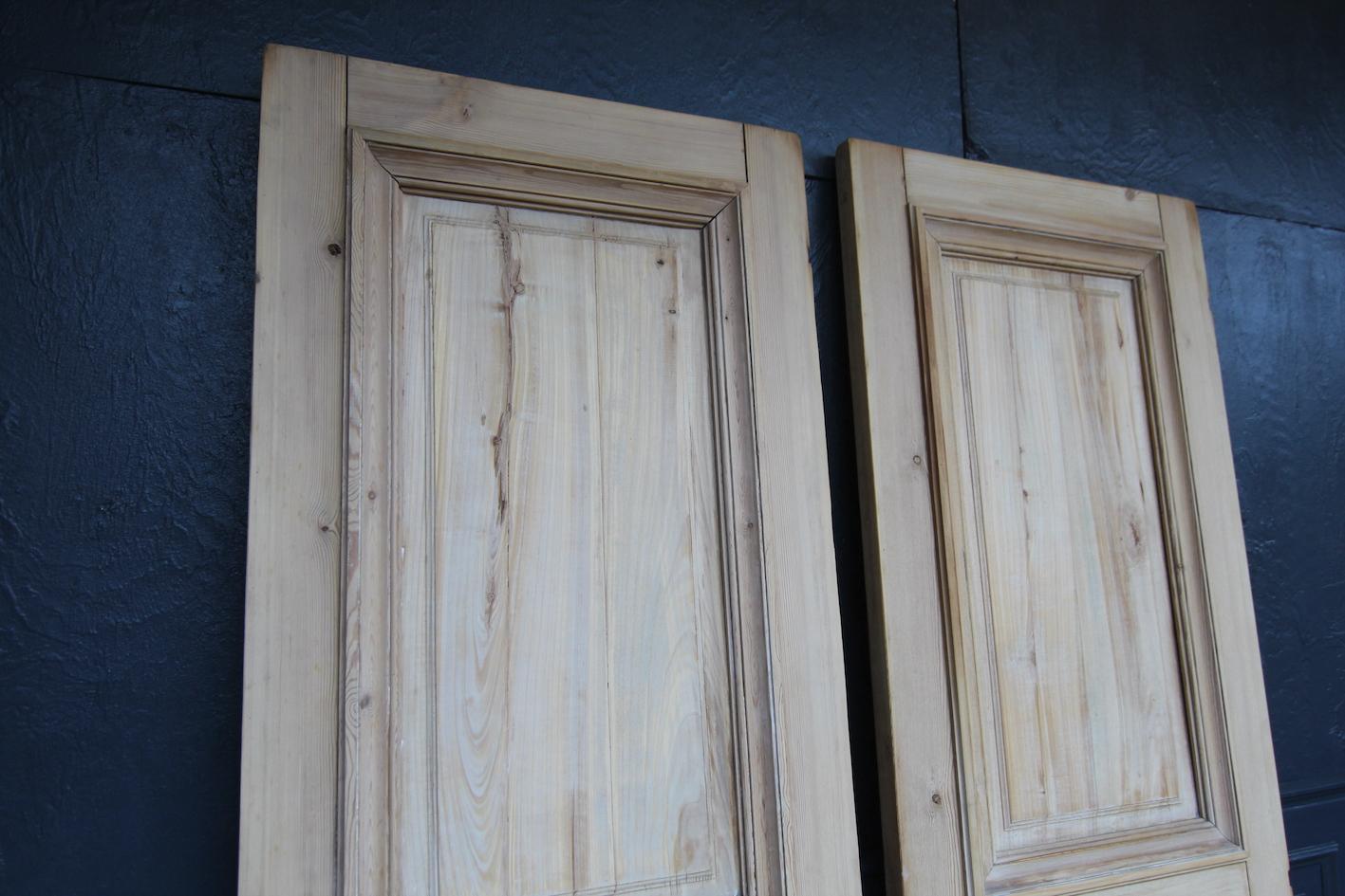 Late 19th Century French Pine Doors, Set of 2 For Sale 6