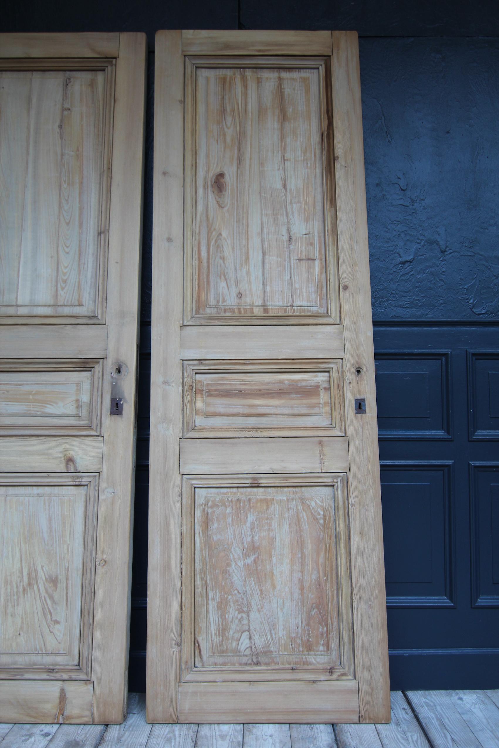 Late 19th Century French Pine Doors, Set of 2 For Sale 12