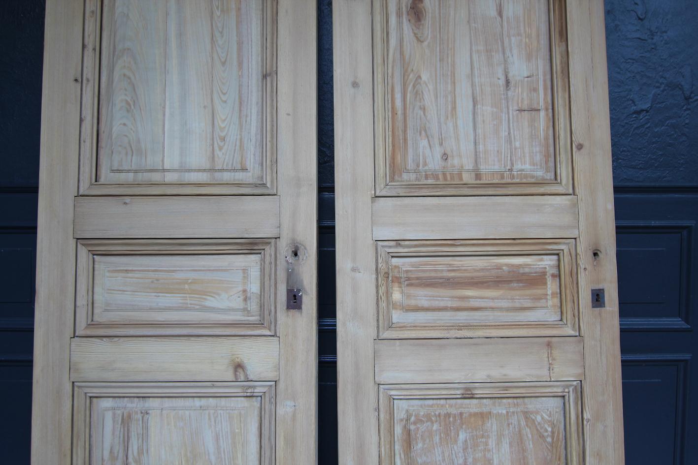 Late 19th Century French Pine Doors, Set of 2 For Sale 14