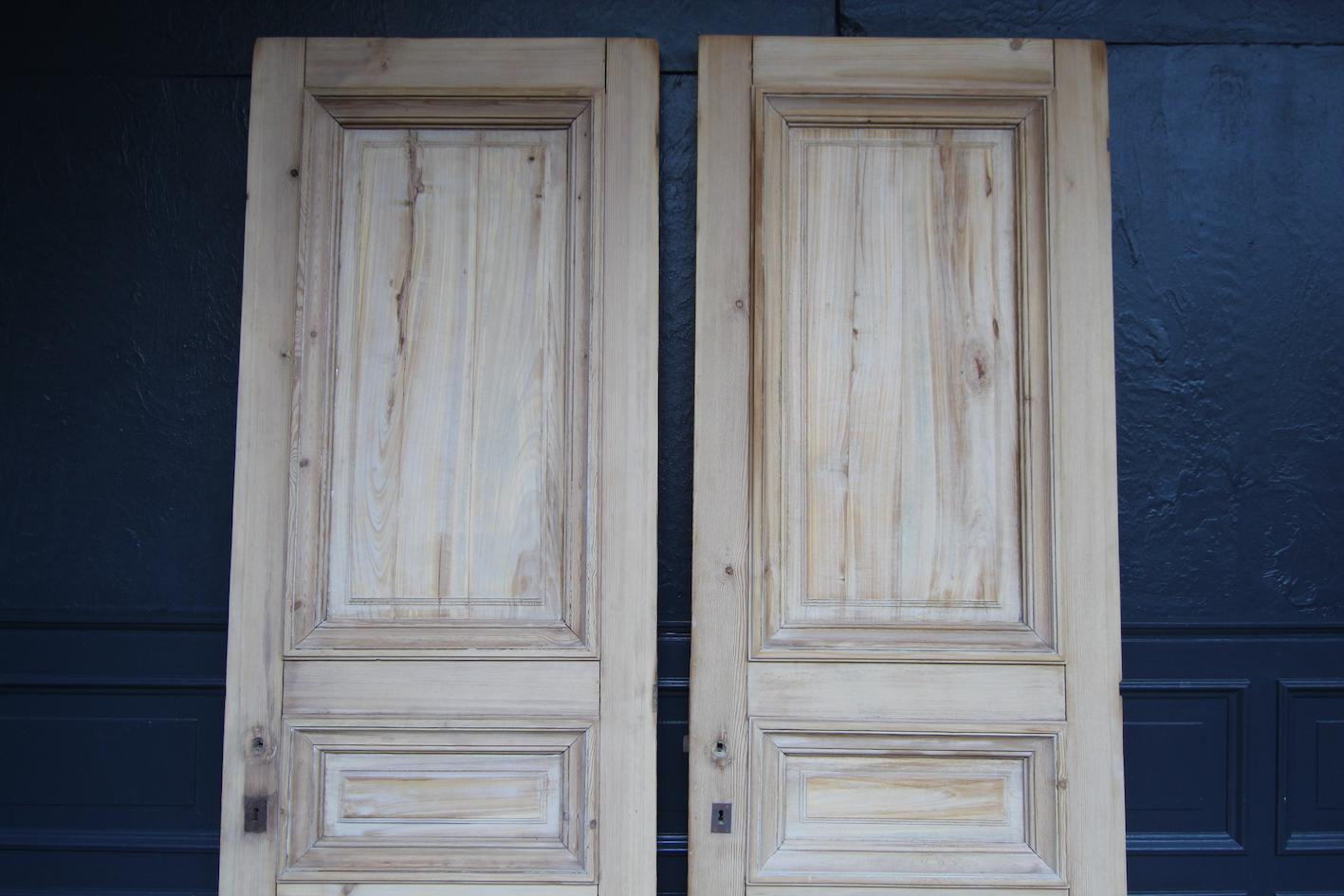 Late 19th Century French Pine Doors, Set of 2 For Sale 2