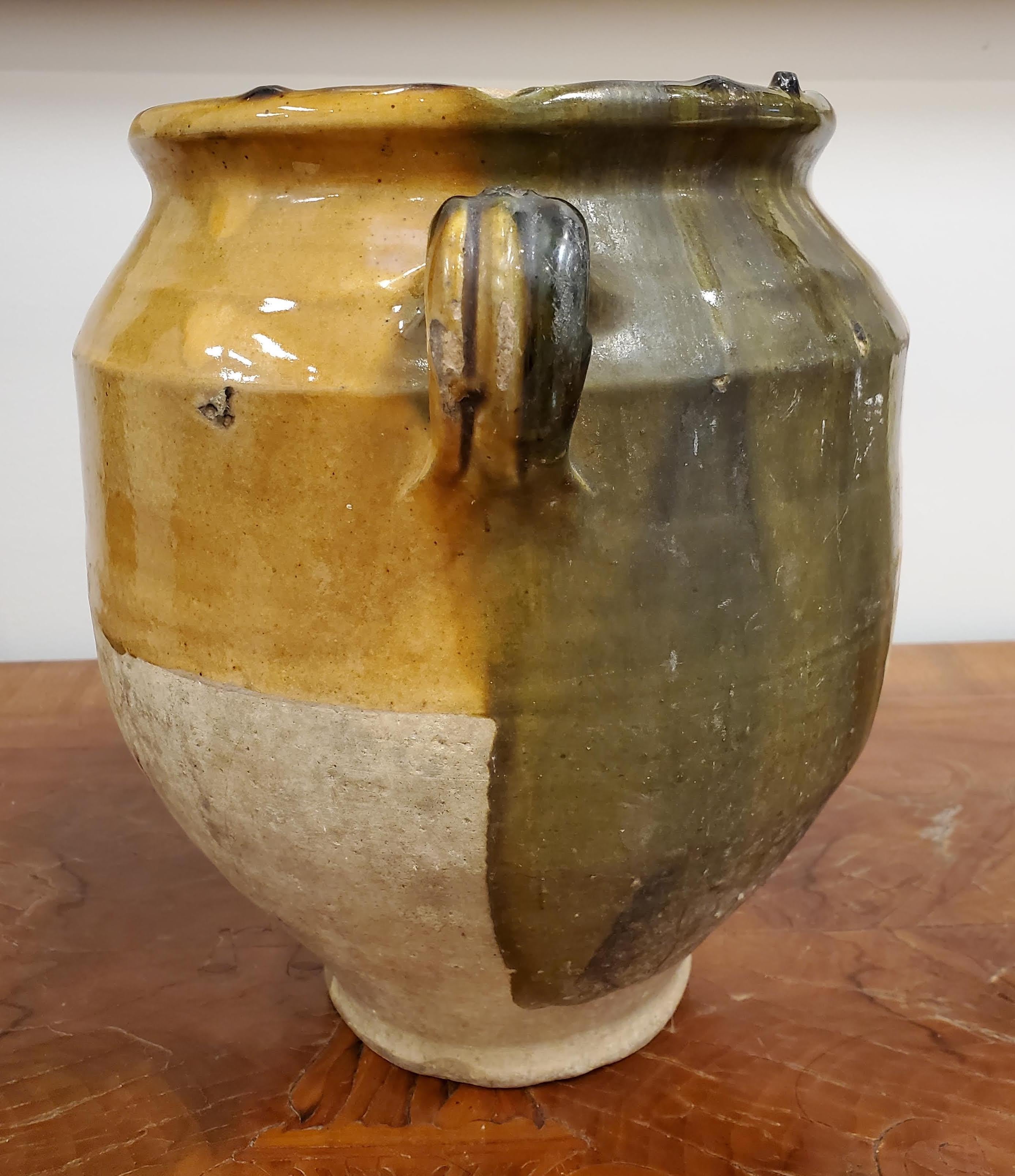 Terracotta Late 19th Century French Provincial Green & Yellow Glazed Terra Cotta Confit Pot