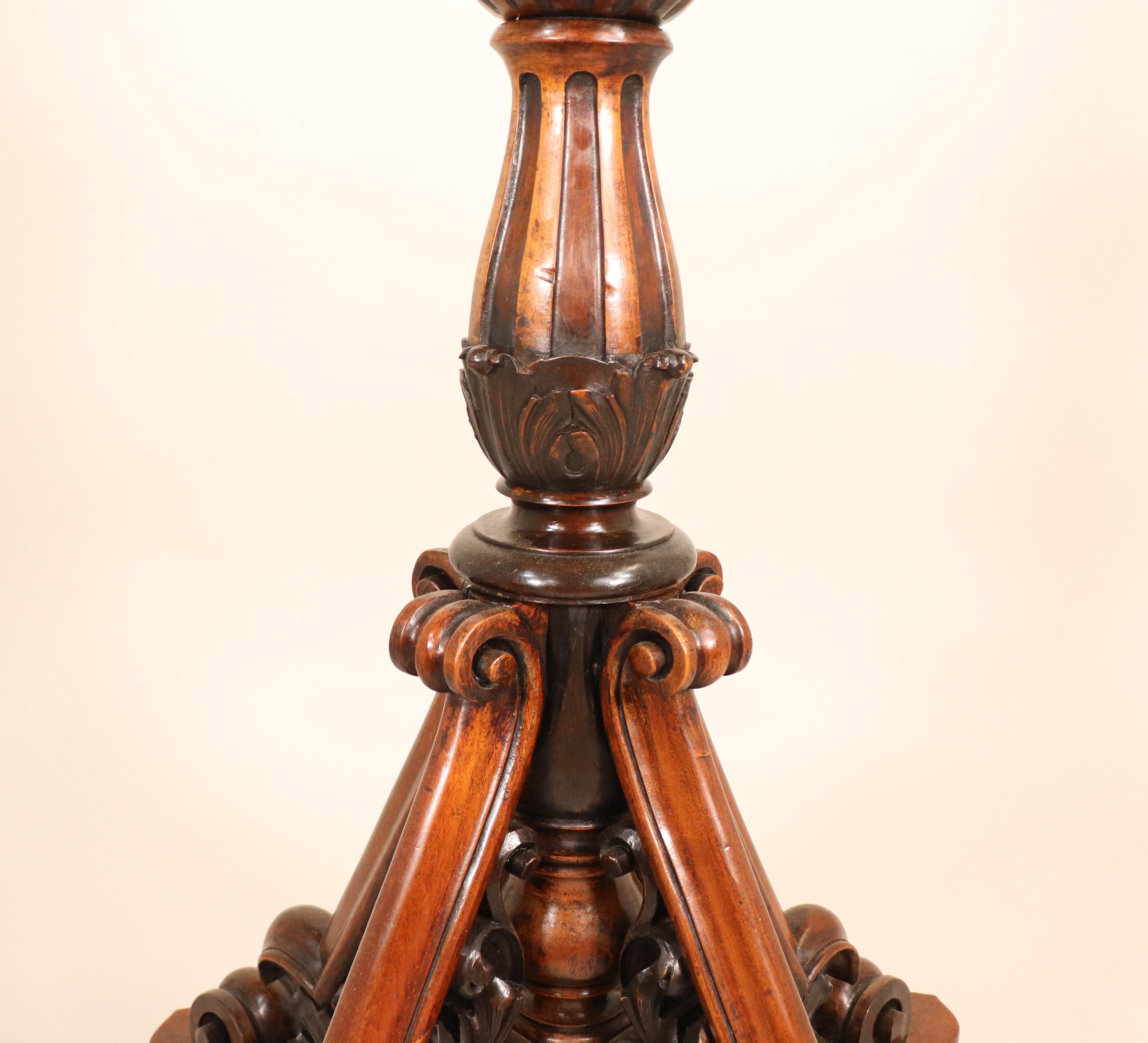 Stained Glass Late 19th Century French Renissance Revival Hand Carved Walnut Floor Lamp