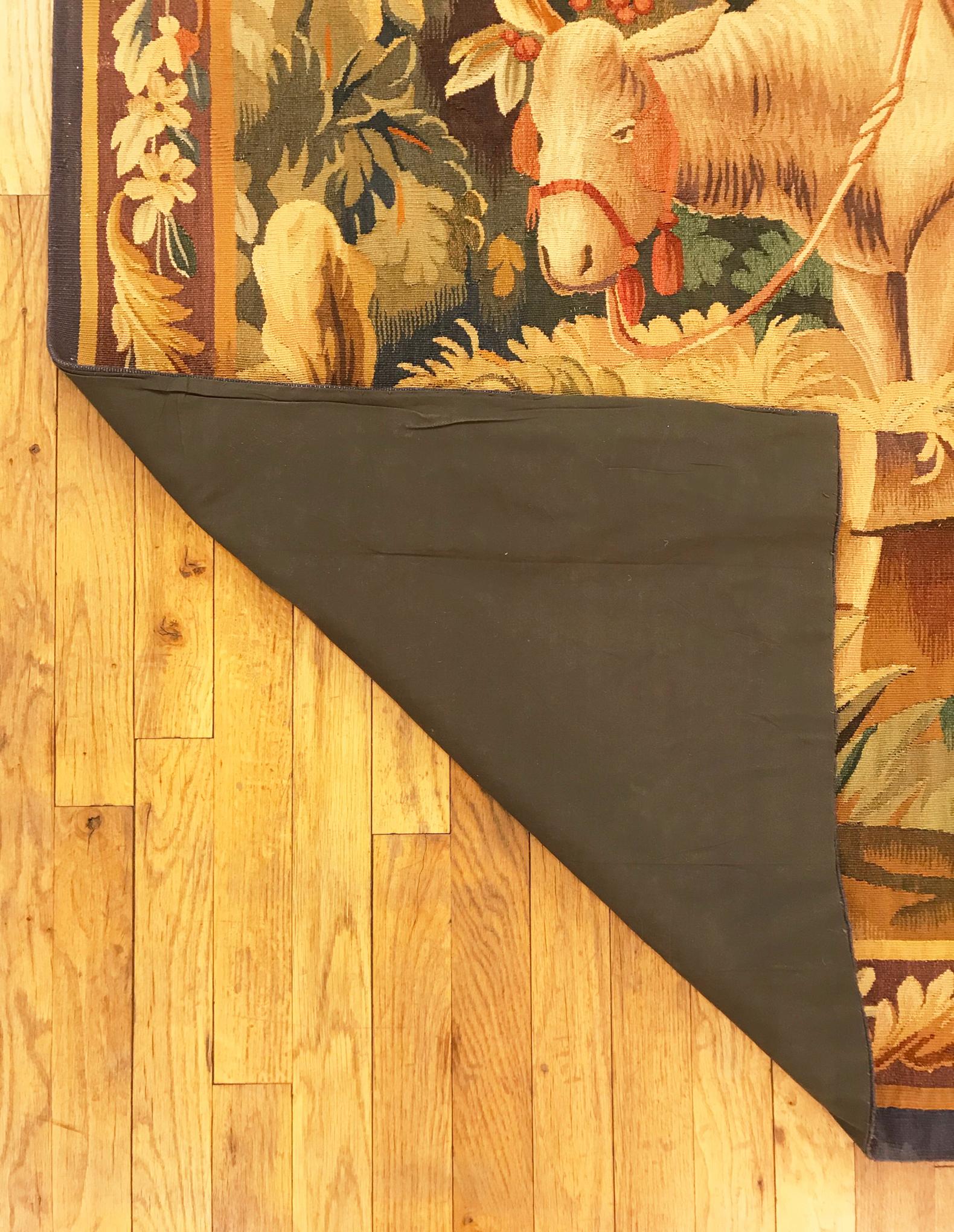 Tapisserie rustique française de la fin du XIXe siècle en vente 6