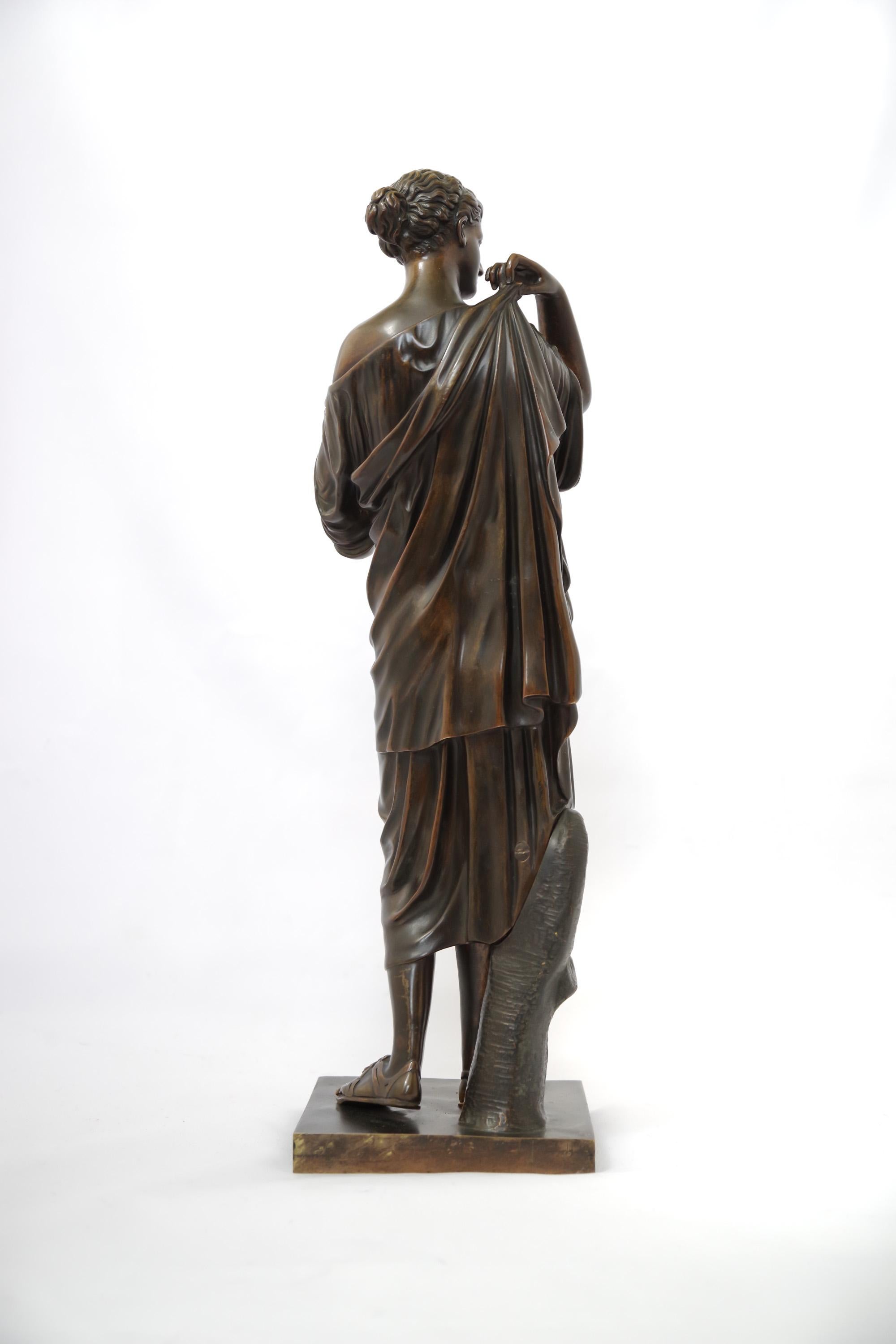 Patinated Late 19th Century French Sculpture of Diana di Gabii For Sale