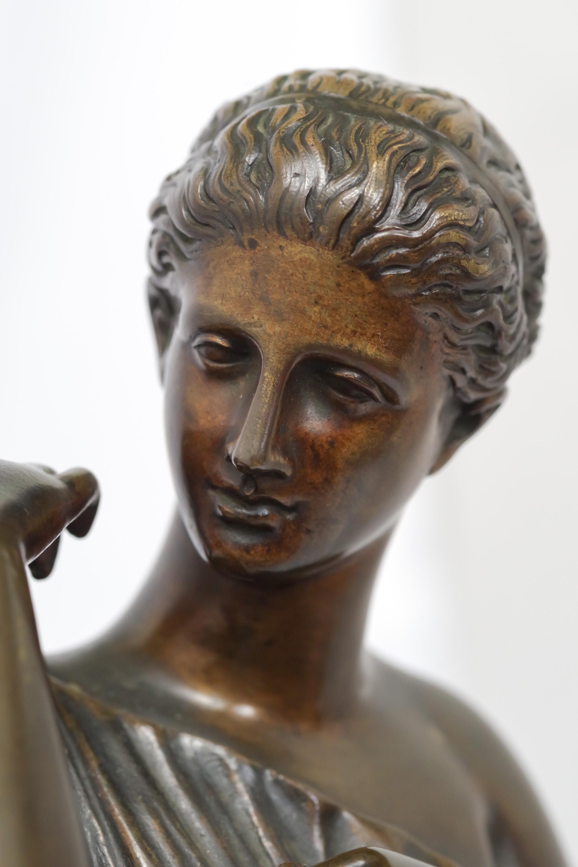Französische Skulptur von Diana di Gabii aus dem späten 19. Jahrhundert (Bronze) im Angebot
