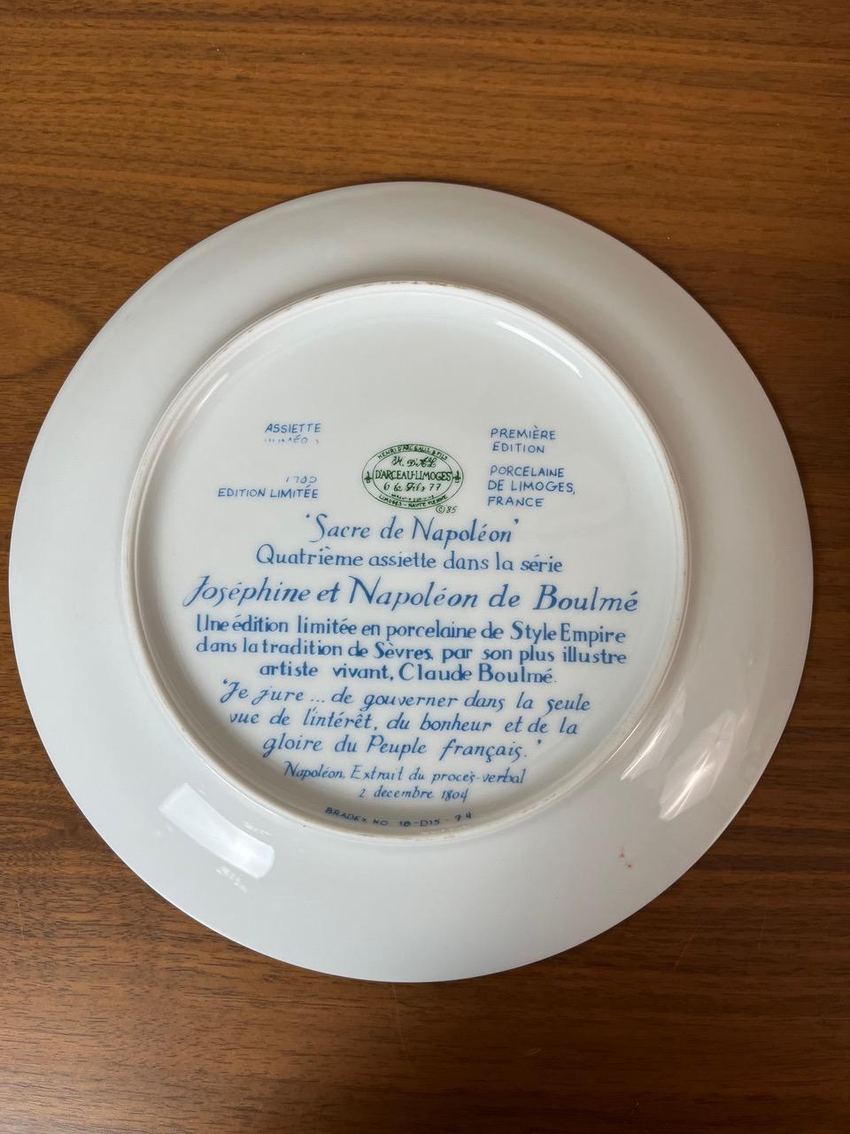 Late 19th century French Set of 3 Limoges Porcelain Napoleon Theme Plates, 1890s For Sale 5
