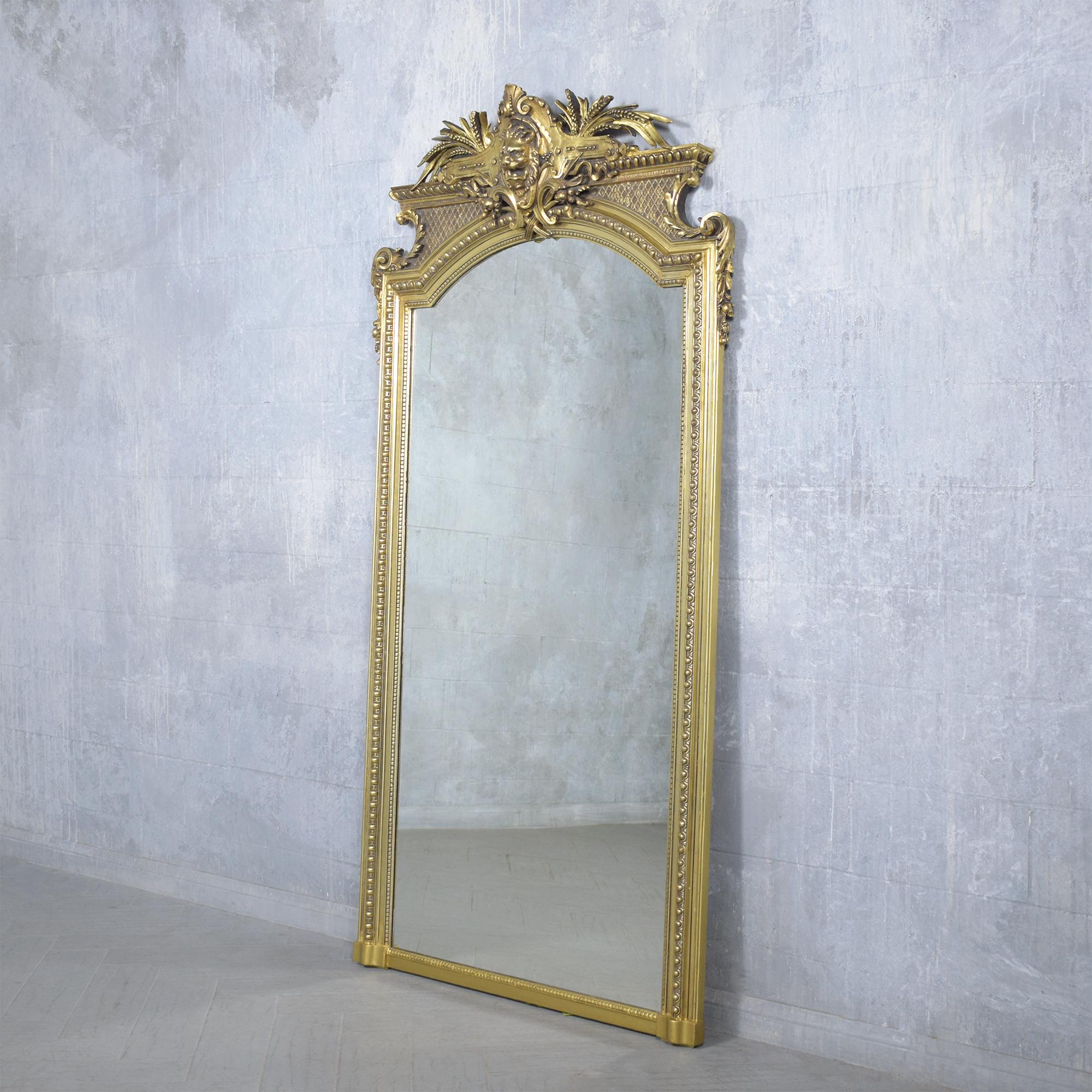 Renaissance Late 19th-Century French Giltwood Standing Mirror: Restored Elegance For Sale