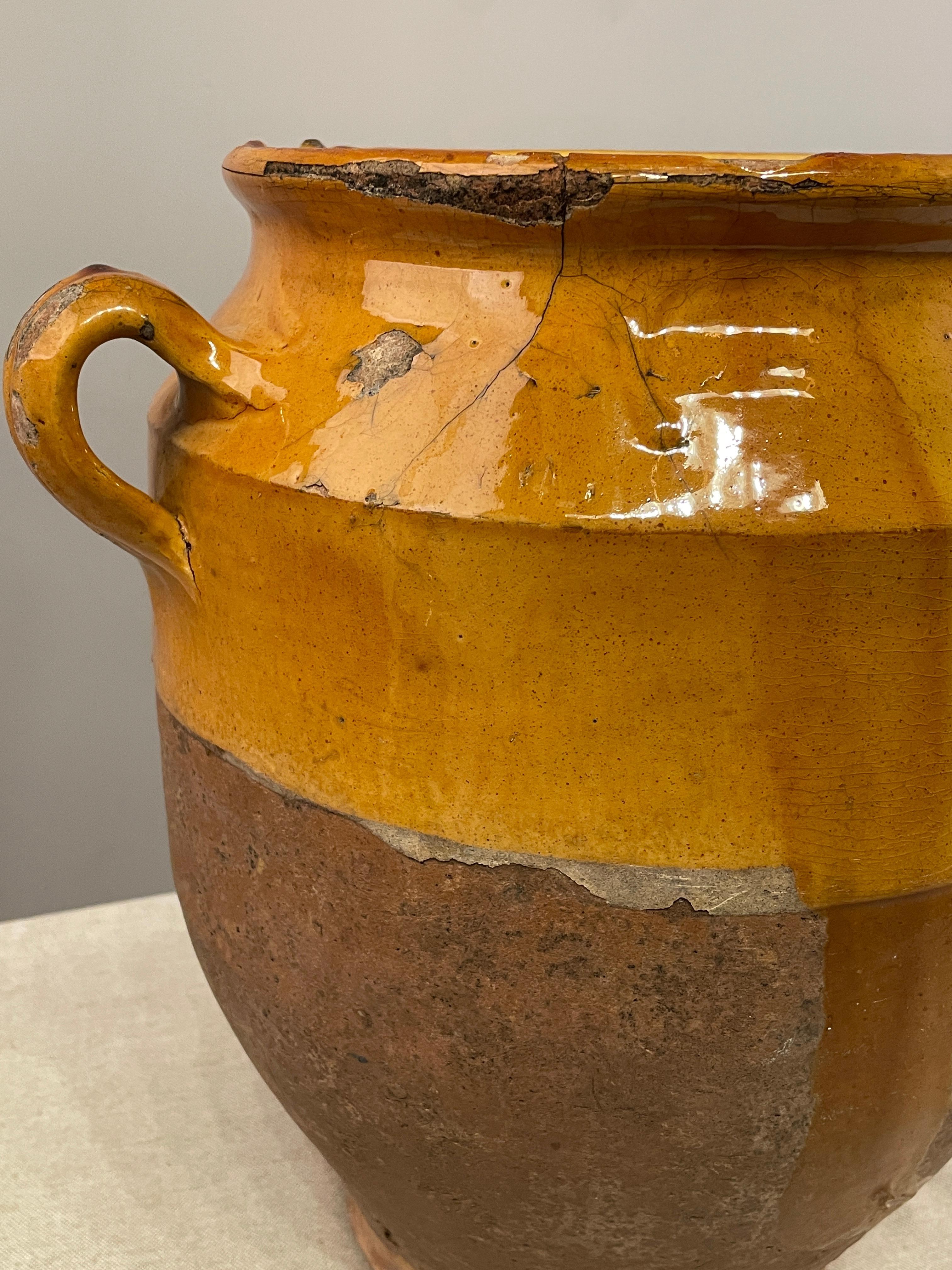 French Provincial Late 19th Century French Terracotta Confit Pot For Sale