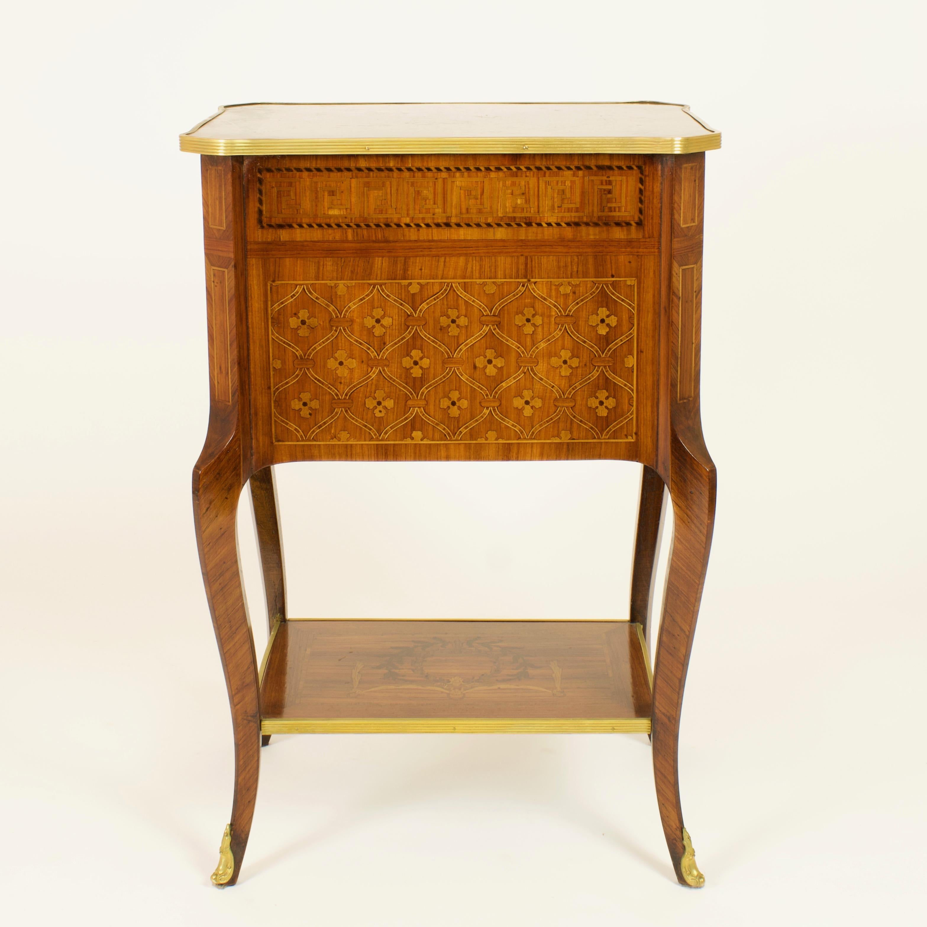 Late 19th Century French Transition/Louis XVI Marquetry a la Reine Side Table For Sale 1