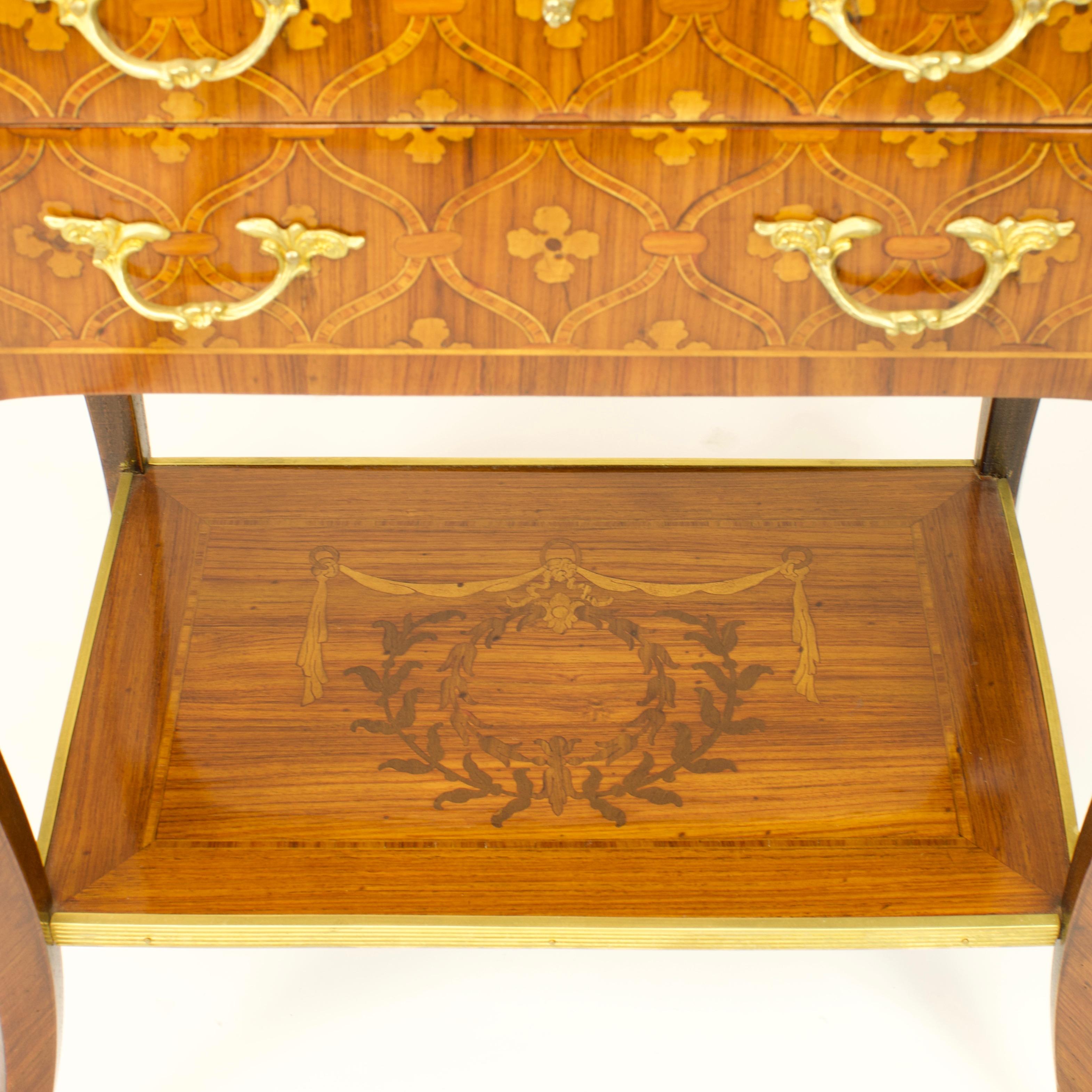 Late 19th Century French Transition/Louis XVI Marquetry a la Reine Side Table For Sale 3