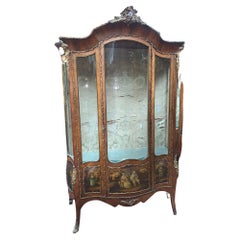 Late 19th Century French Verni Martin Vitrine, circa 1890.