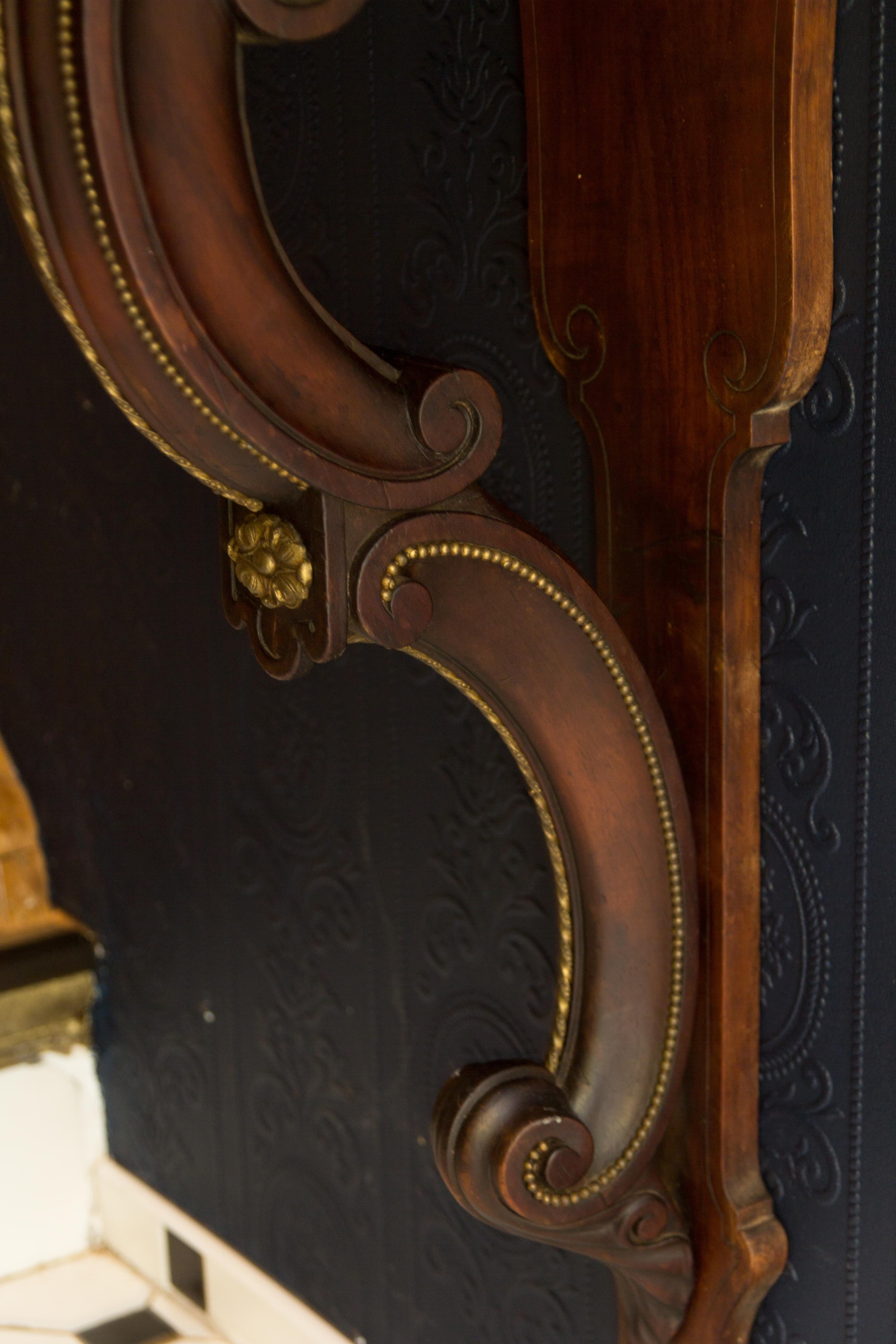 Wandkonsole im Louis-XV-Stil im Angebot 1