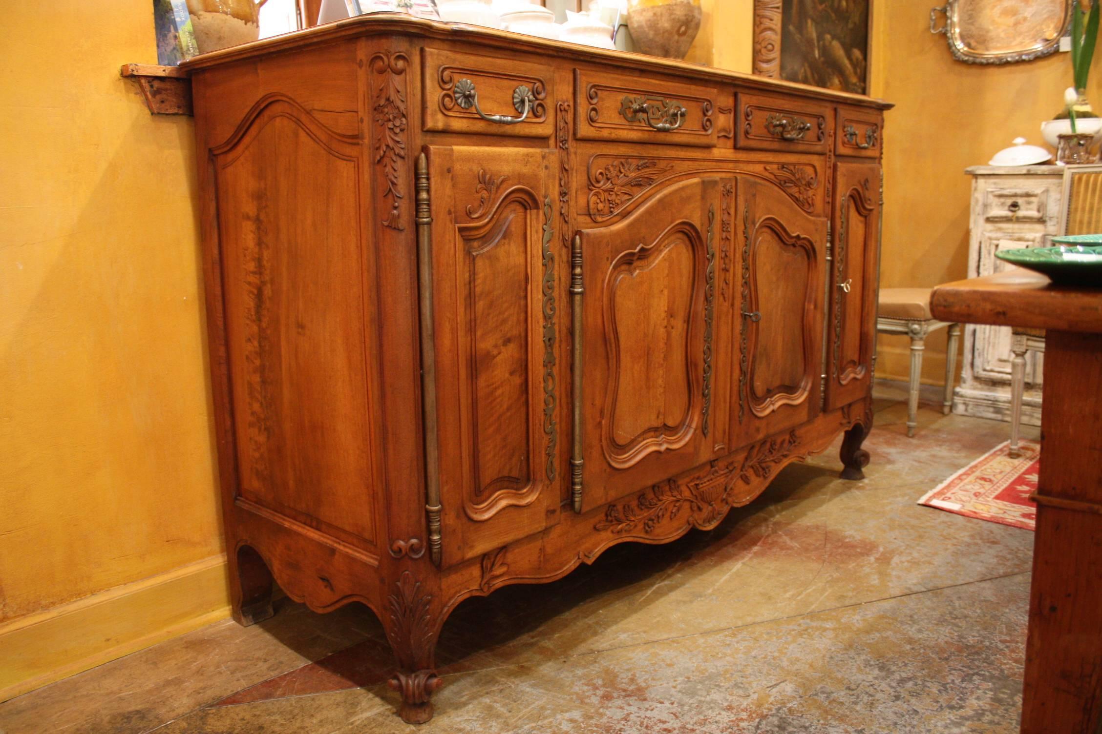 Late 19th Century French Walnut Enfilade 6
