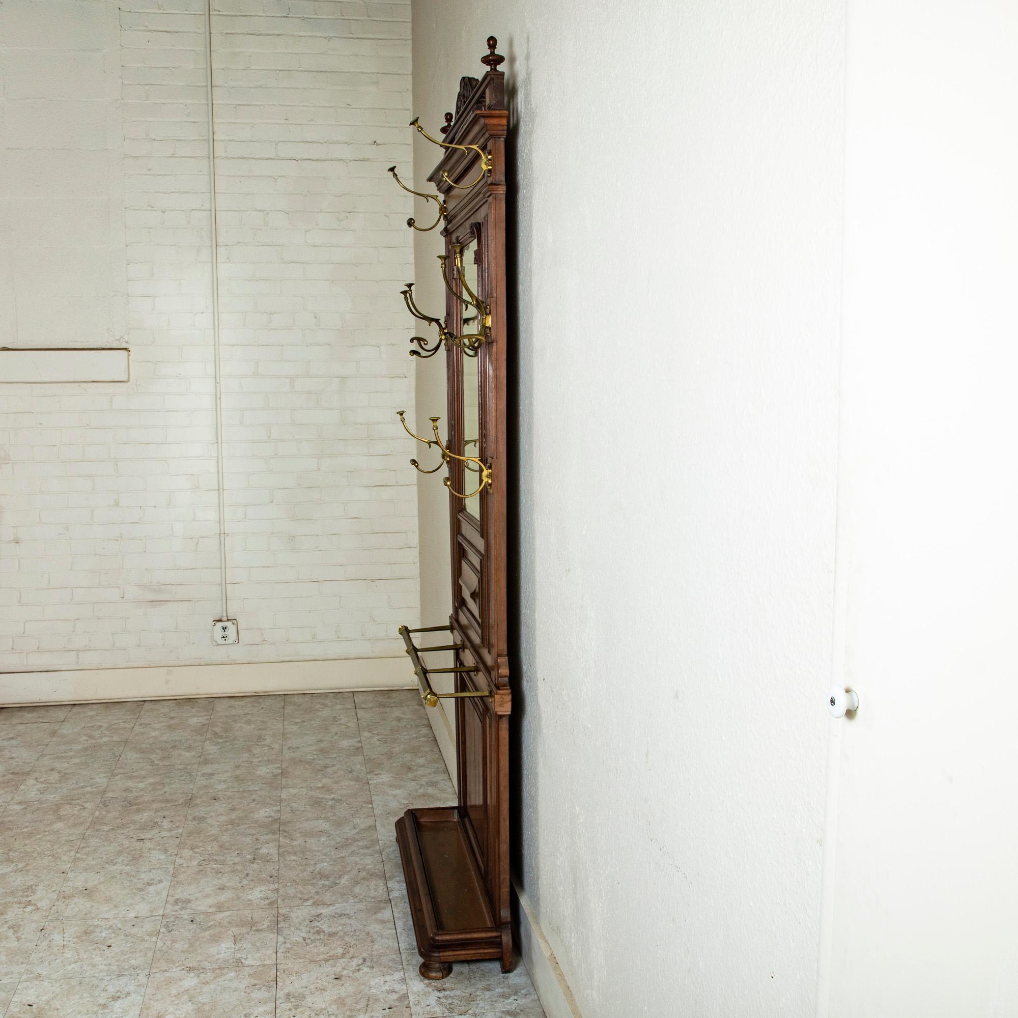 Late 19th Century French Walnut Hall Tree with Beveled Glass Mirror In Good Condition In Fayetteville, AR