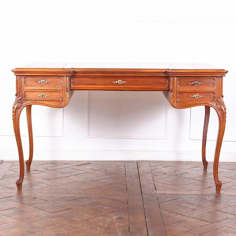 Late 19th Century French Walnut Louis XV Style Bureau Plat Writing Desk 1