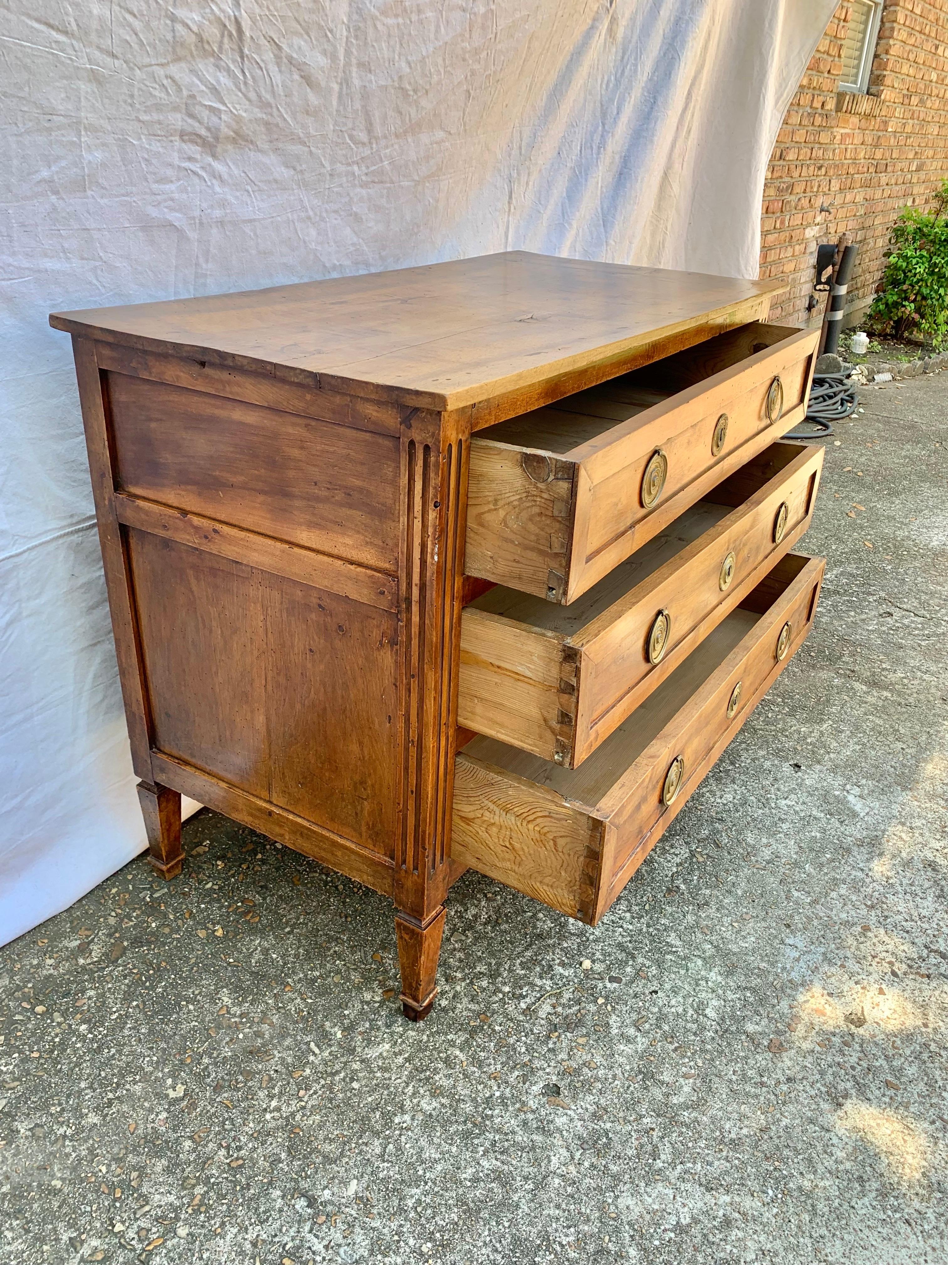 Late 19th Century French Walnut Louis XVI Style Three Drawer Commode For Sale 7
