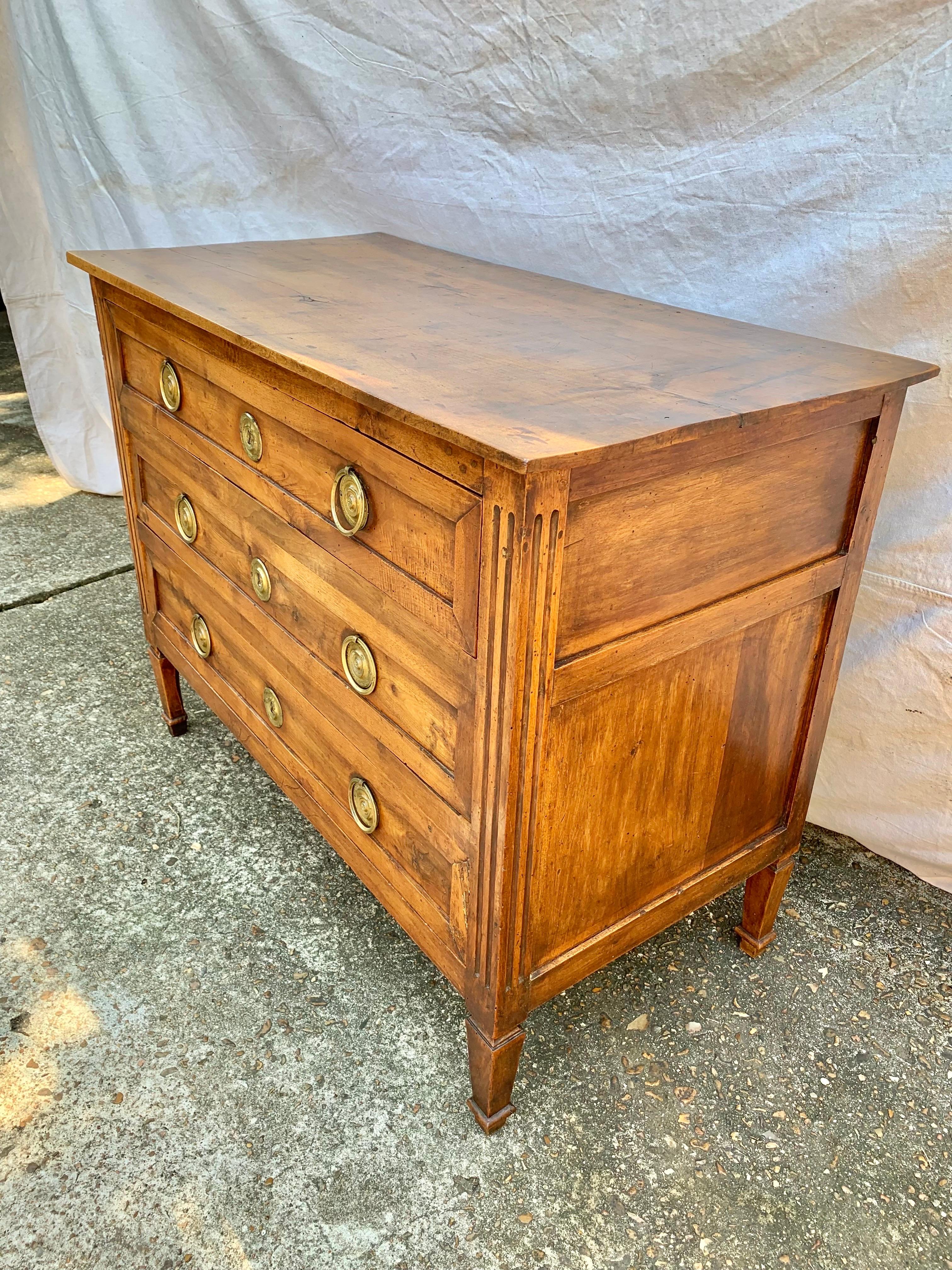 Hand-Crafted Late 19th Century French Walnut Louis XVI Style Three Drawer Commode For Sale