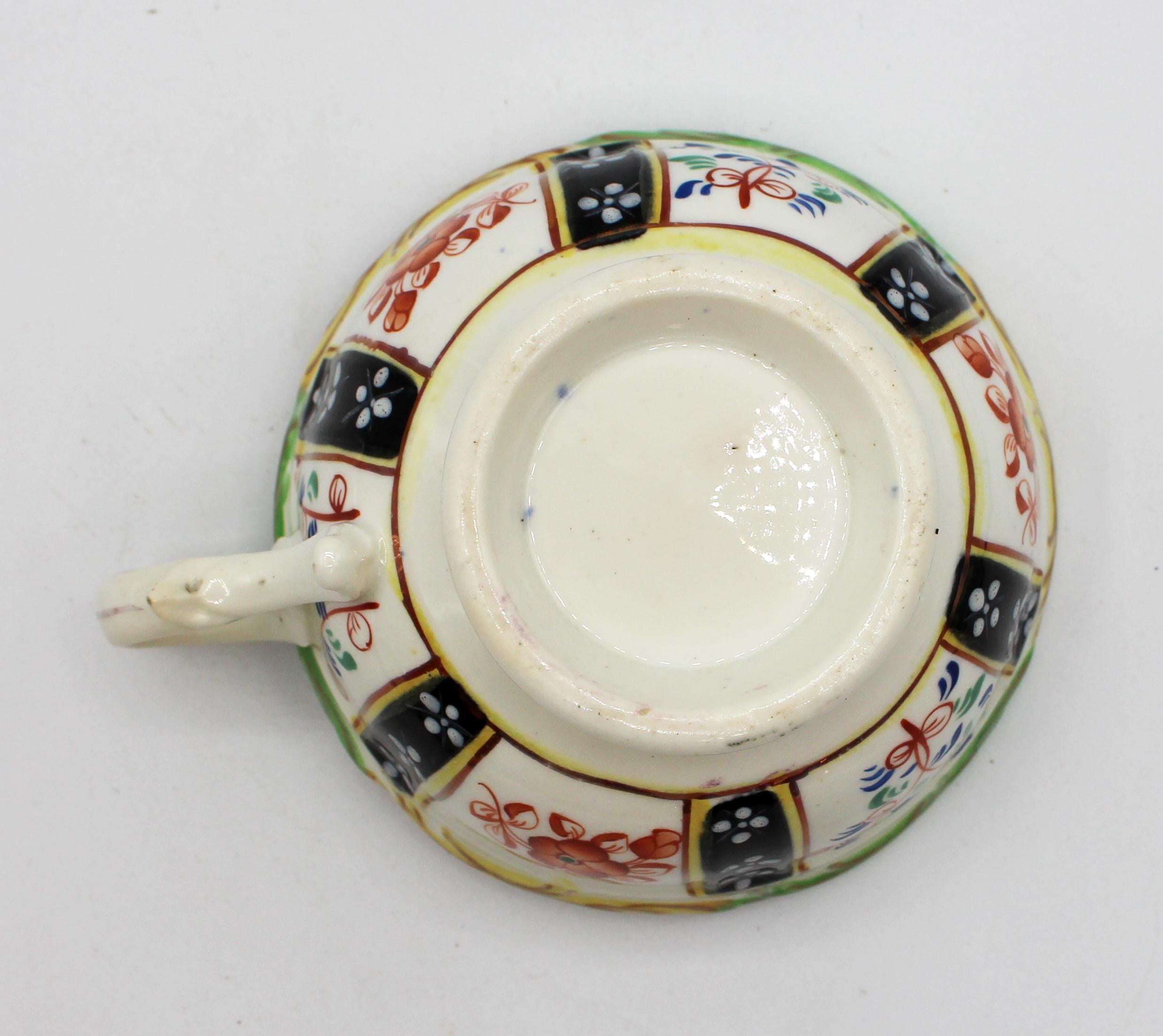Gaudy Welsh „Burma“-Tasse und Untertasse mit Muster aus dem späten 19. Jahrhundert im Zustand „Gut“ im Angebot in Chapel Hill, NC