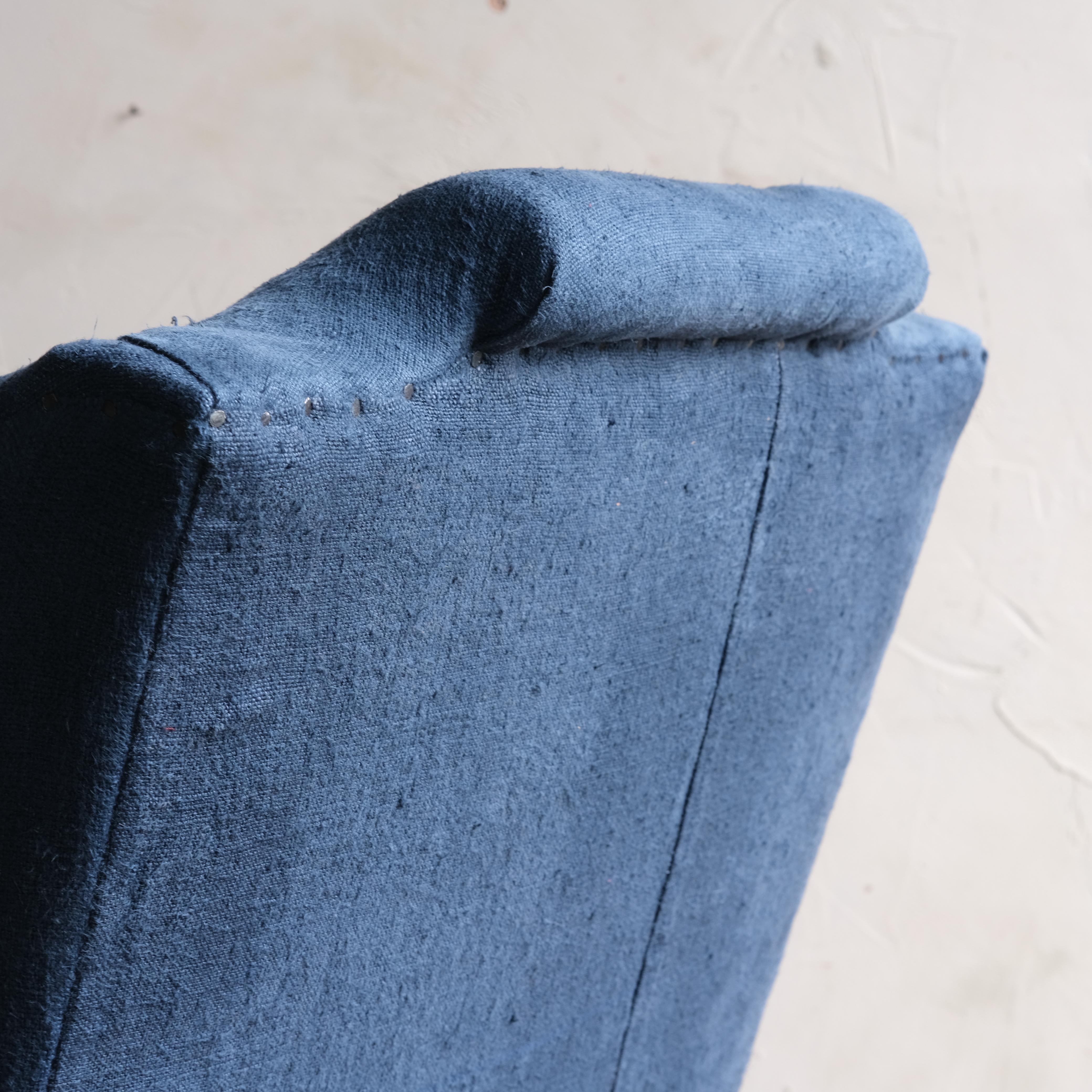 Late 19th Century George I Style Walnut Wingback Armchair 10