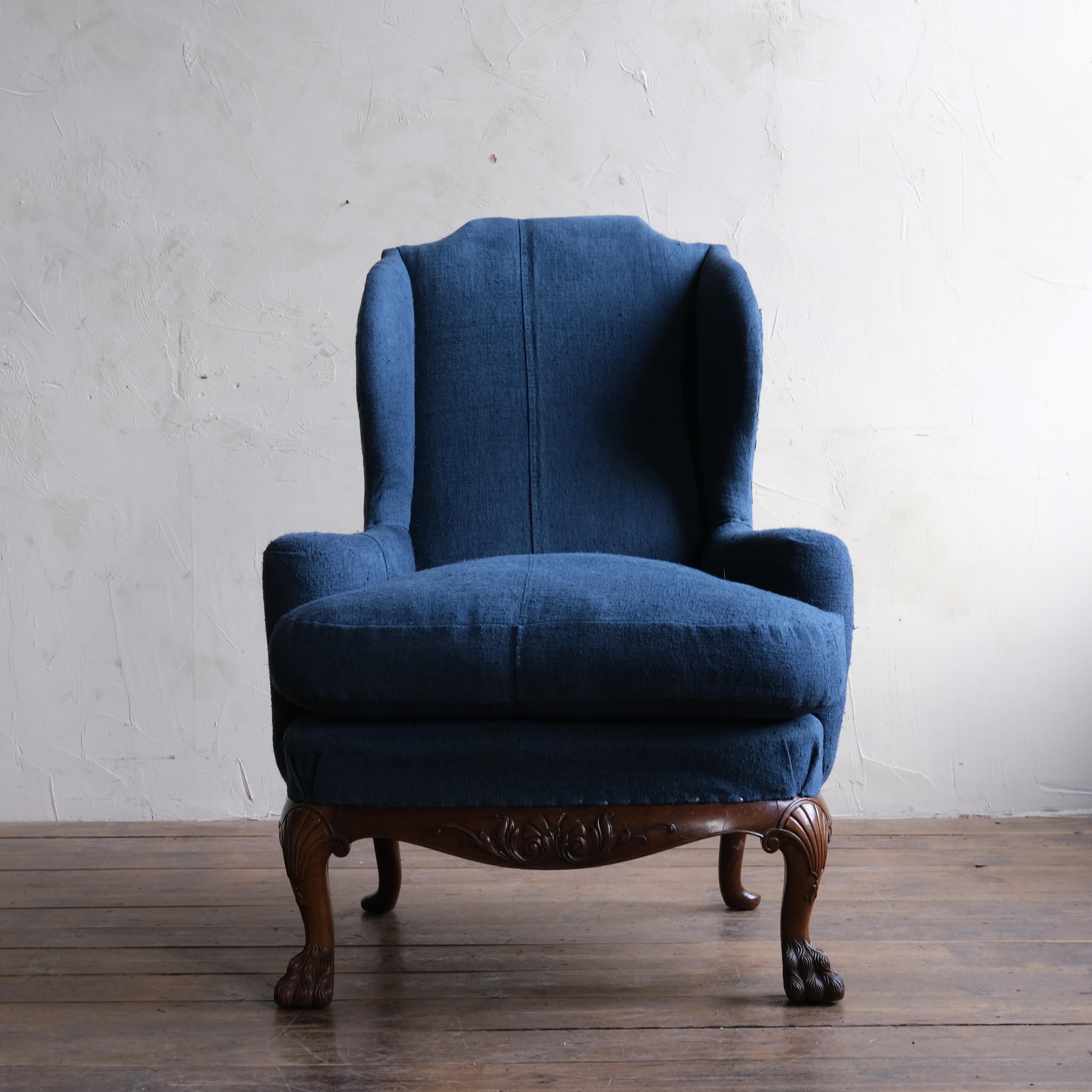 British Late 19th Century George I Style Walnut Wingback Armchair For Sale