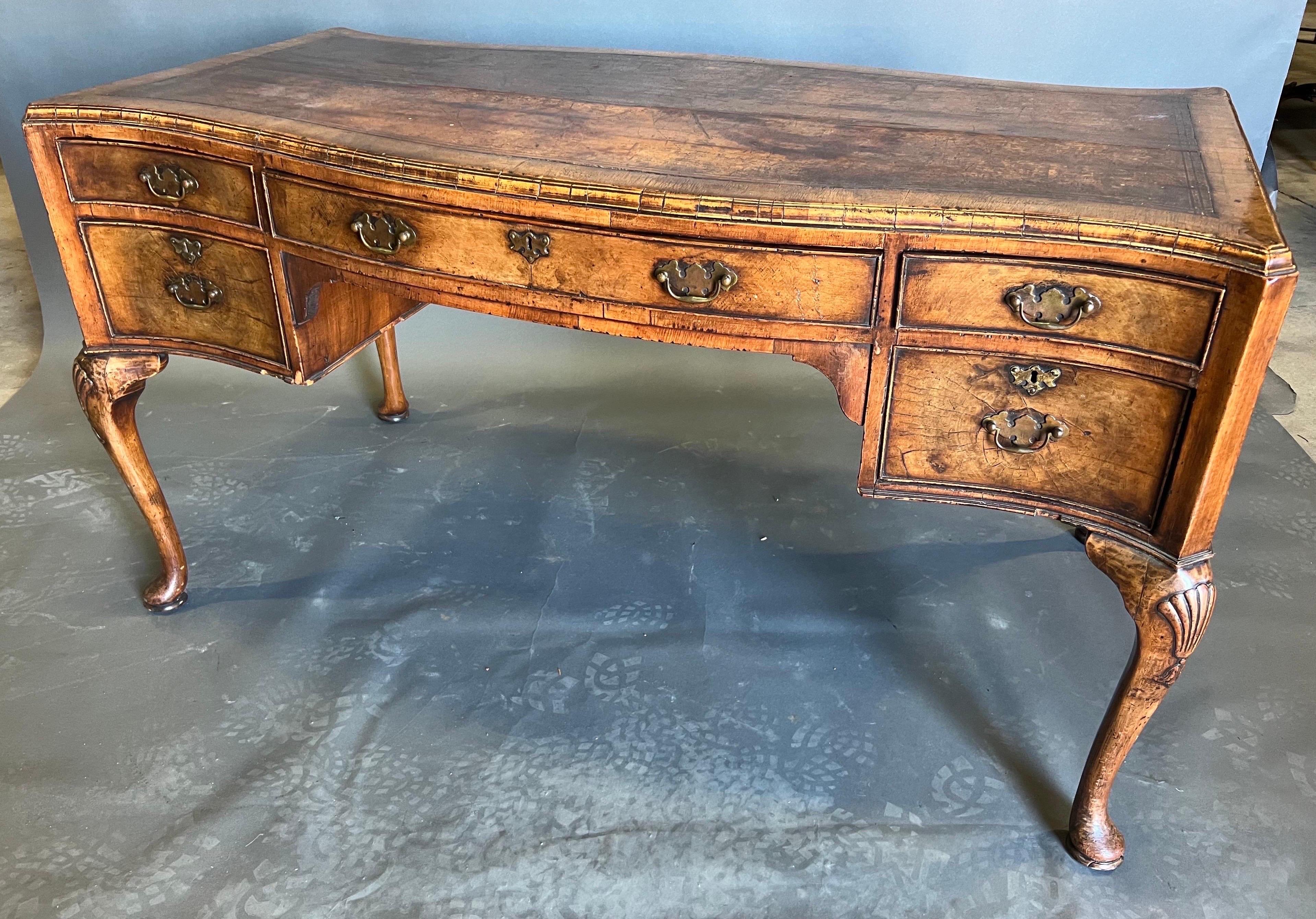 George I Late 19th Century Georgian Style Burl Walnut and Leather Top Desk  For Sale