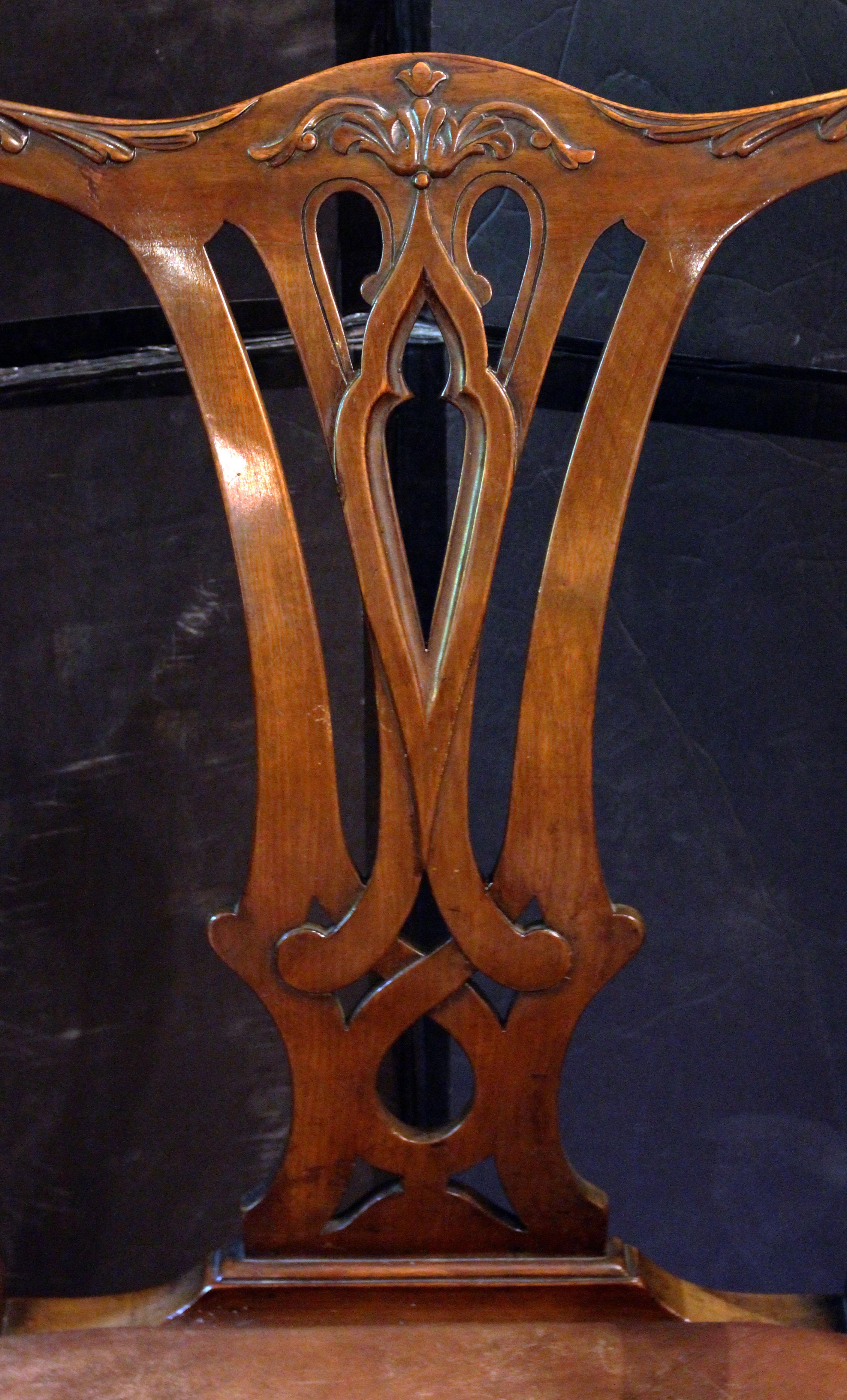 Late 19th Century Georgian Style Set of 10 Dining Chairs siglo XIX en venta