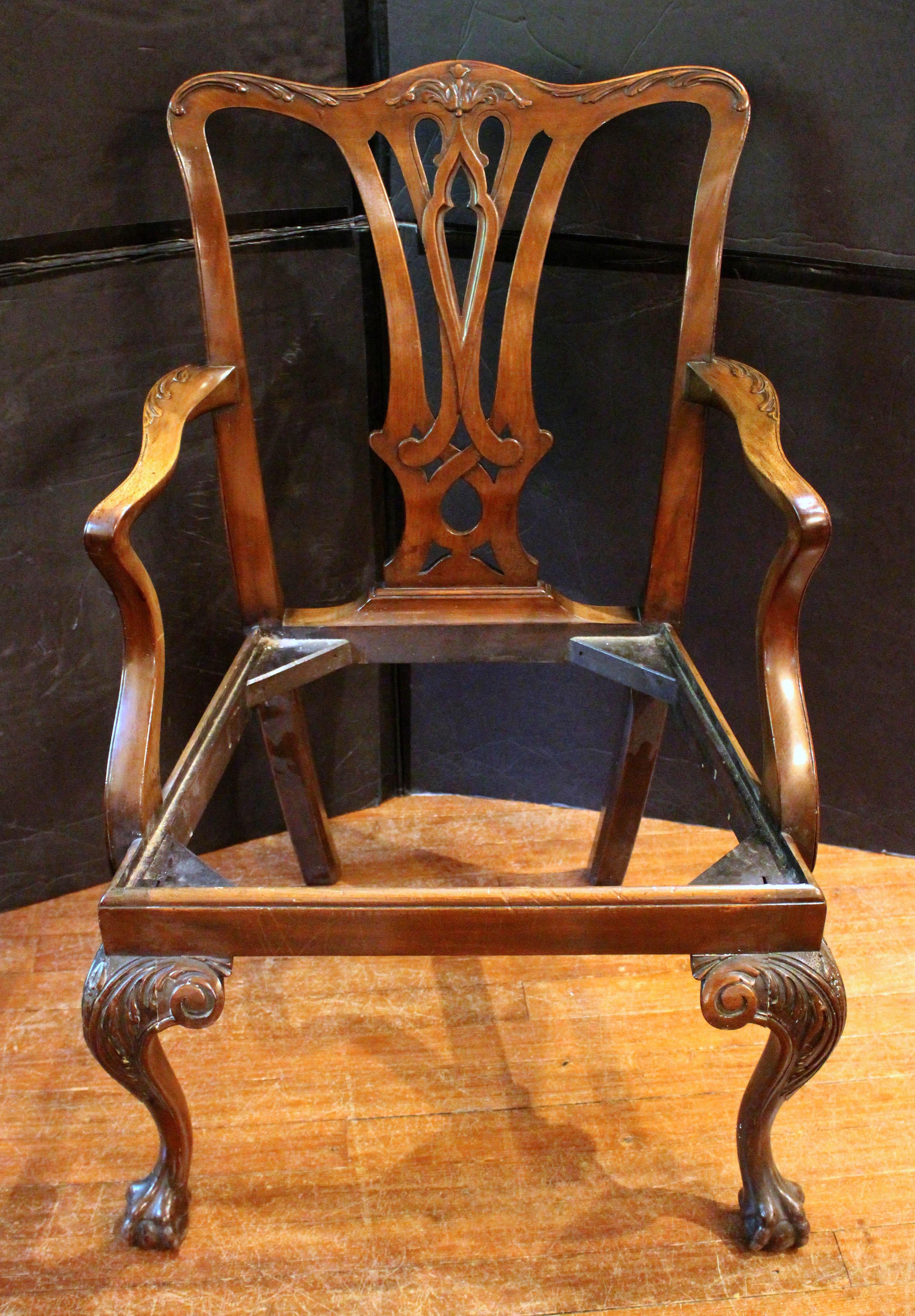 Late 19th Century Georgian Style Set of 10 Dining Chairs Madera en venta