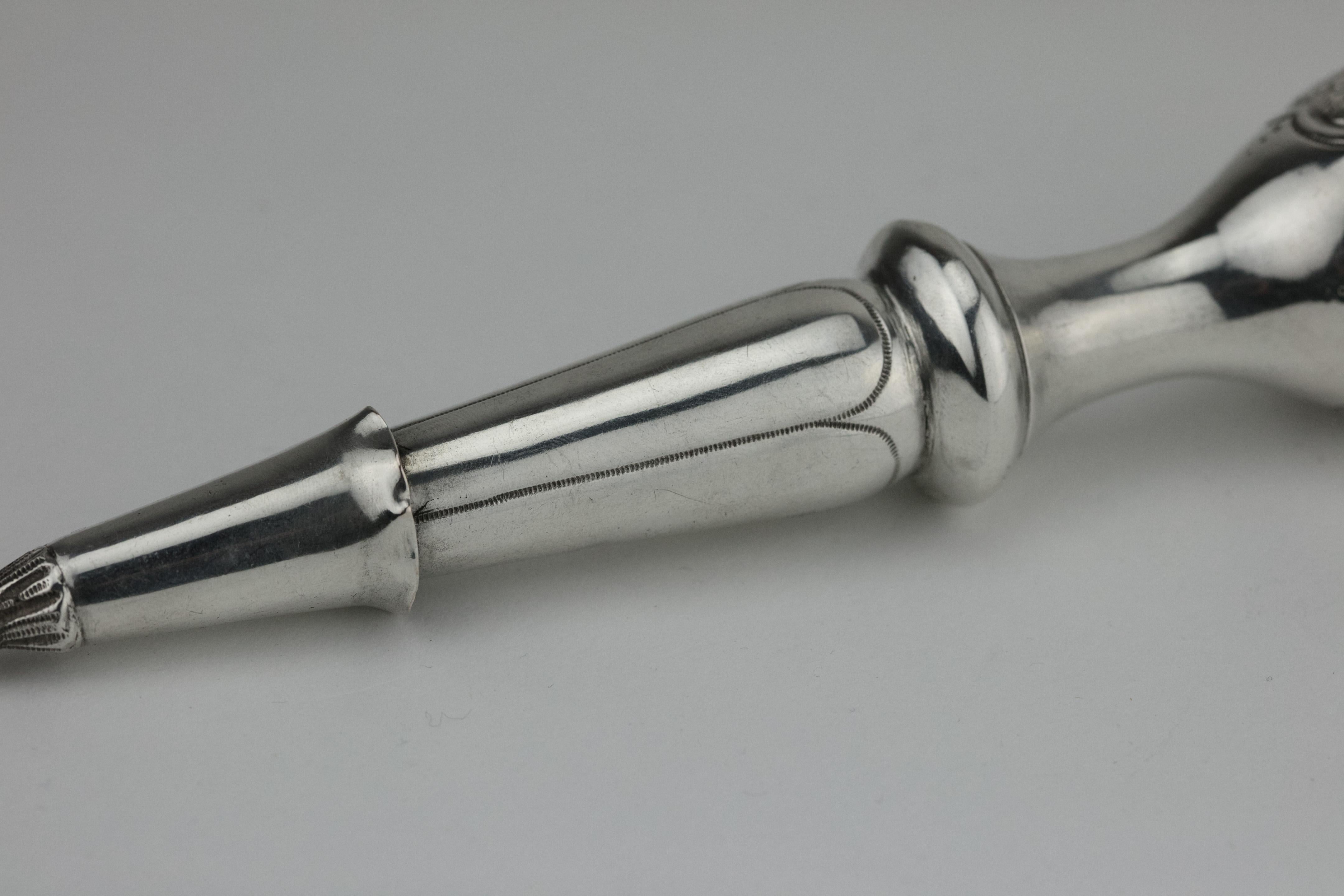 Engraved Late 19th Century German Silver Torah Pointer For Sale